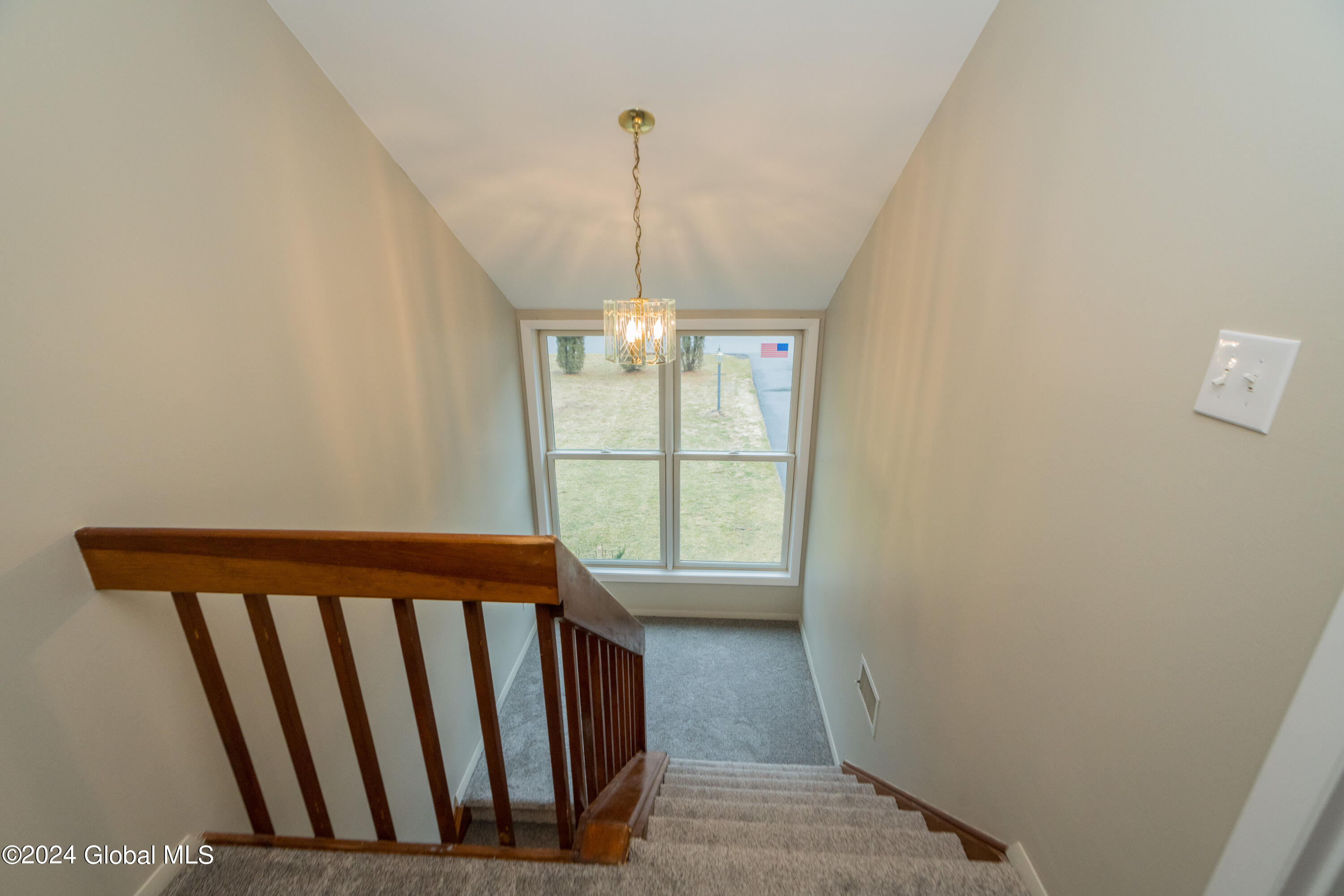 214 Thimbleberry Road