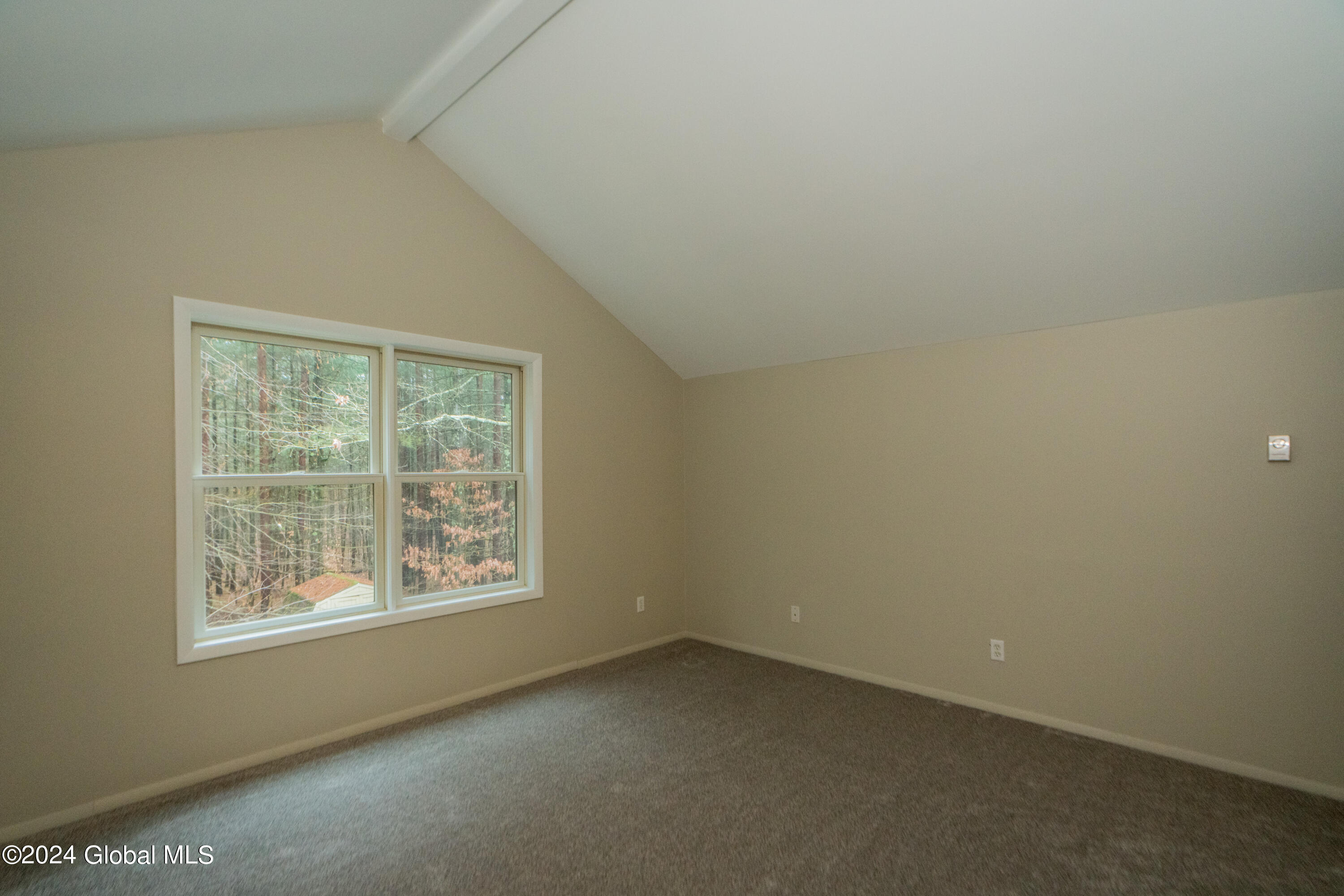 214 Thimbleberry Road