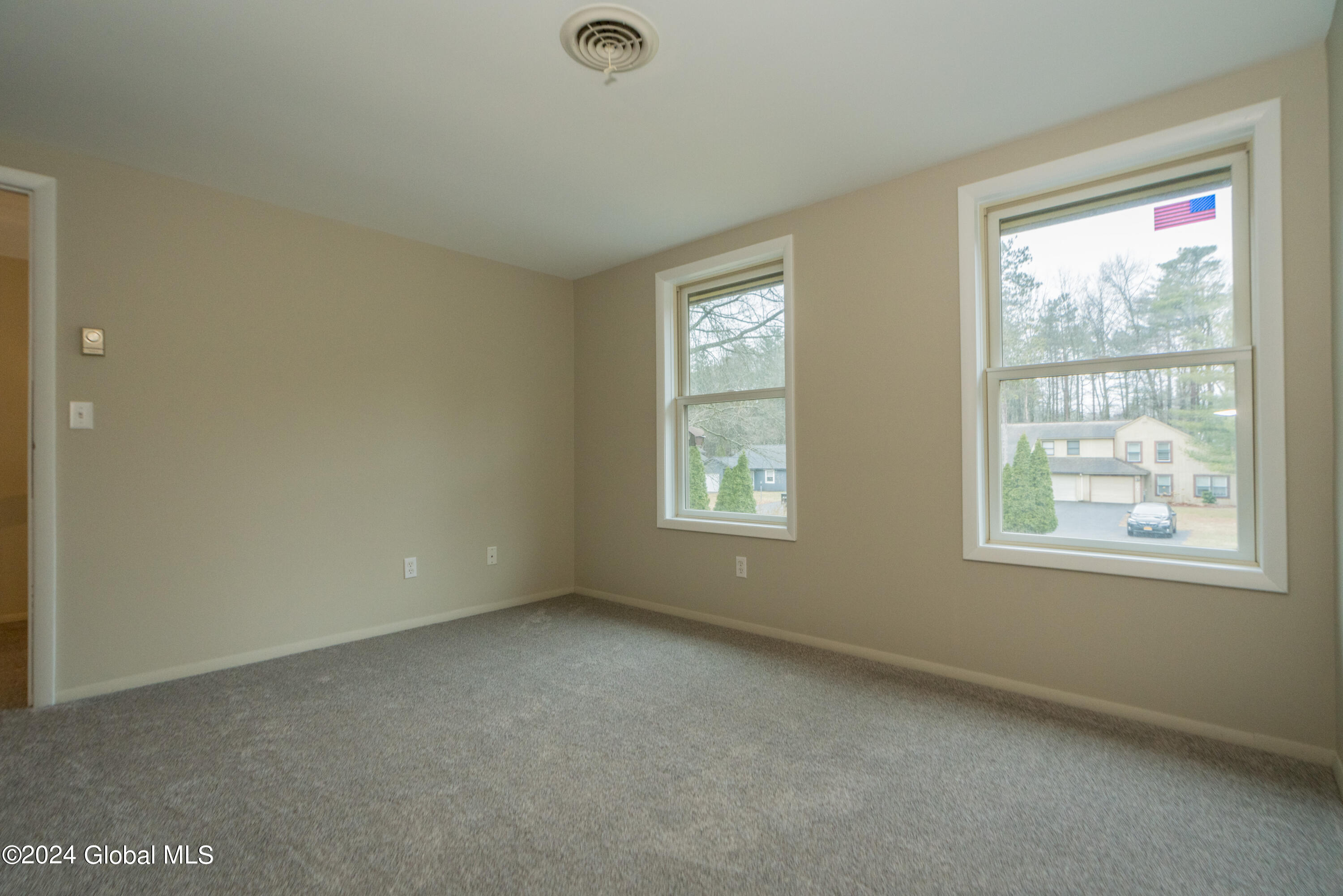 214 Thimbleberry Road