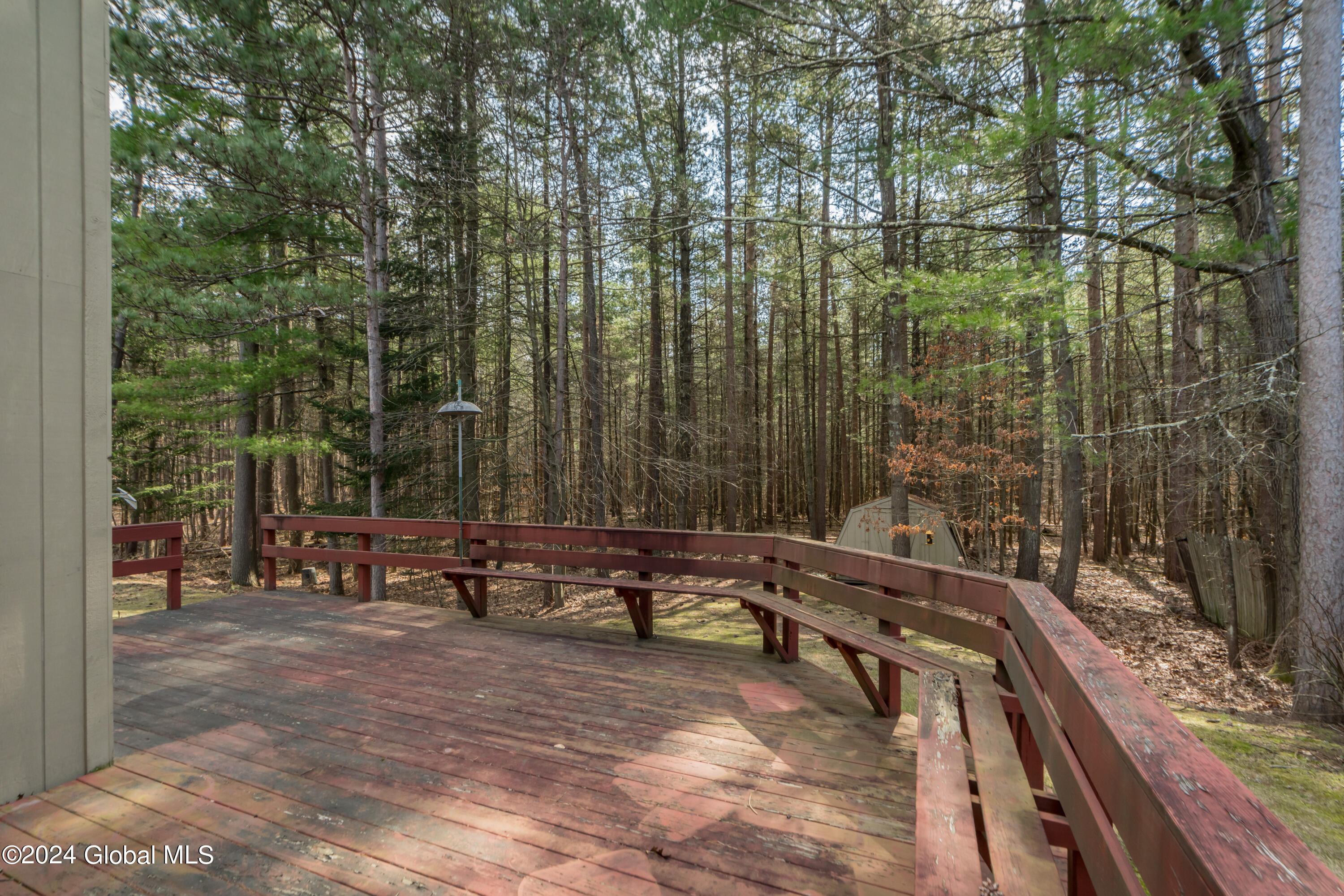 214 Thimbleberry Road