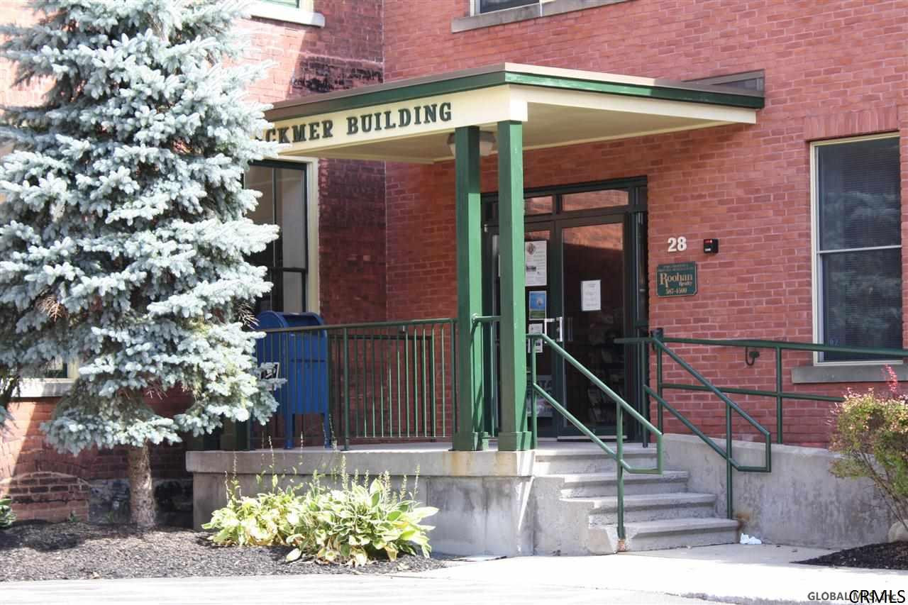 28 Clinton Street, 2nd FL