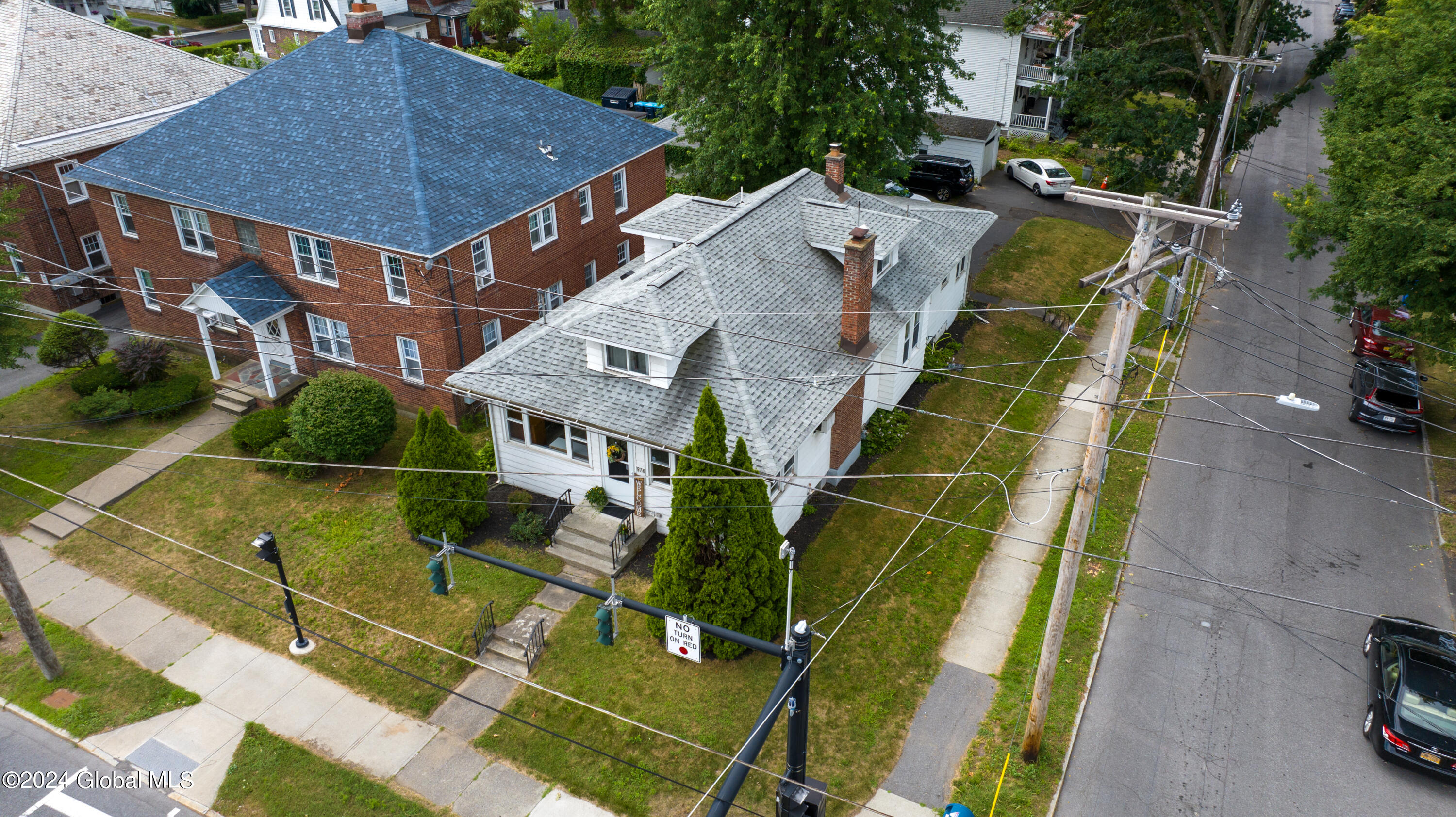 974 Washington Avenue