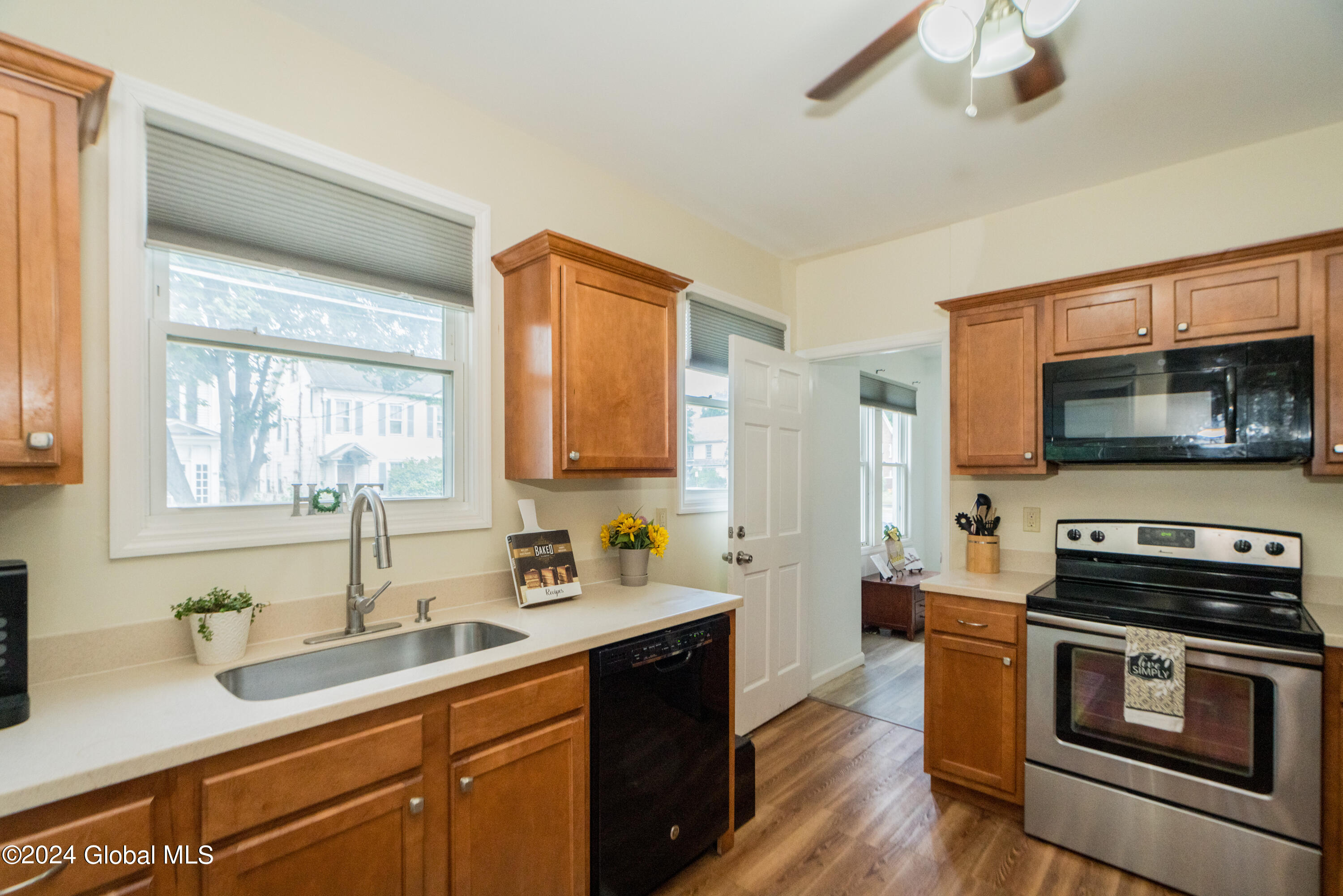 974 Washington Avenue