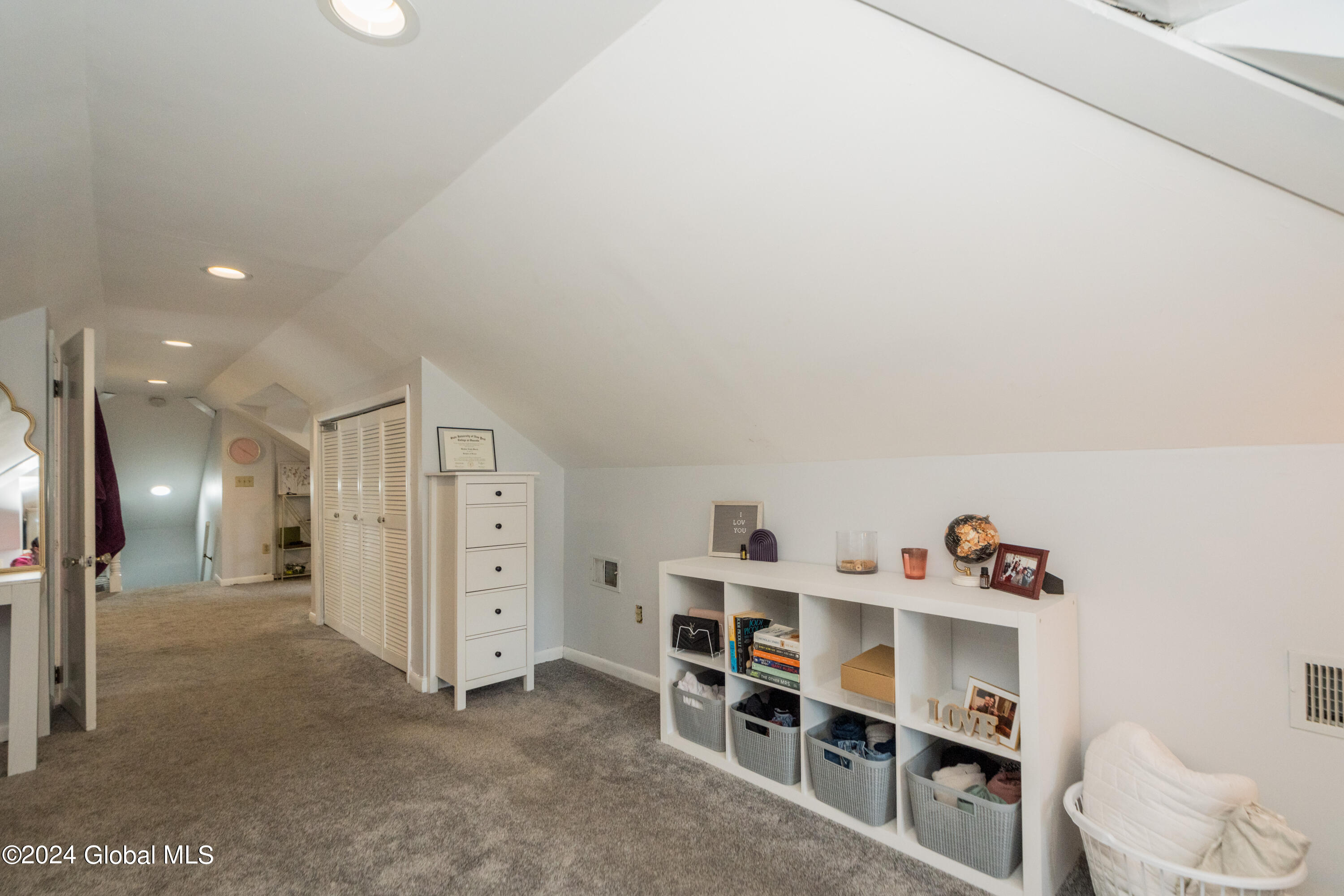 974 Washington Avenue