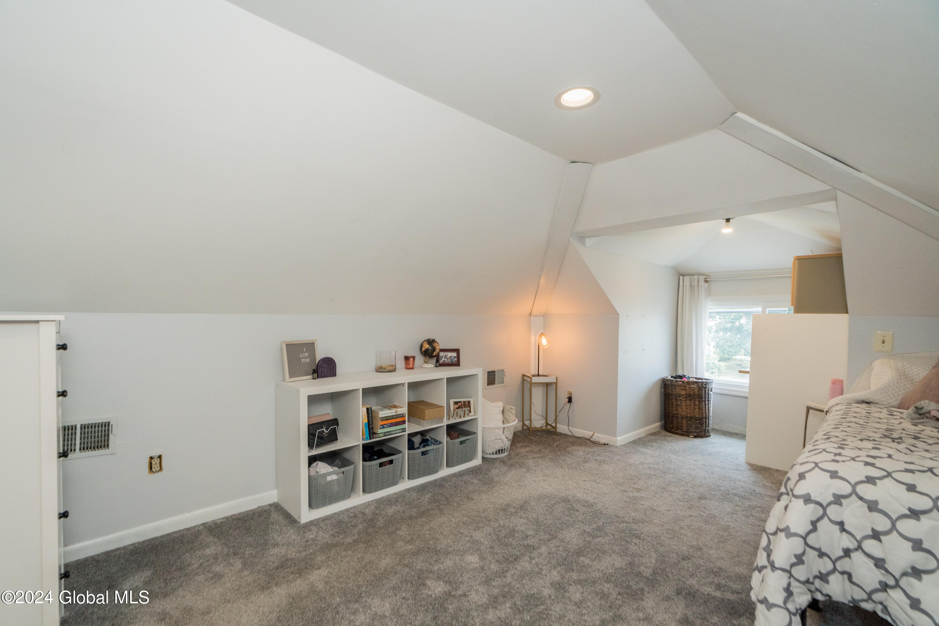 974 Washington Avenue