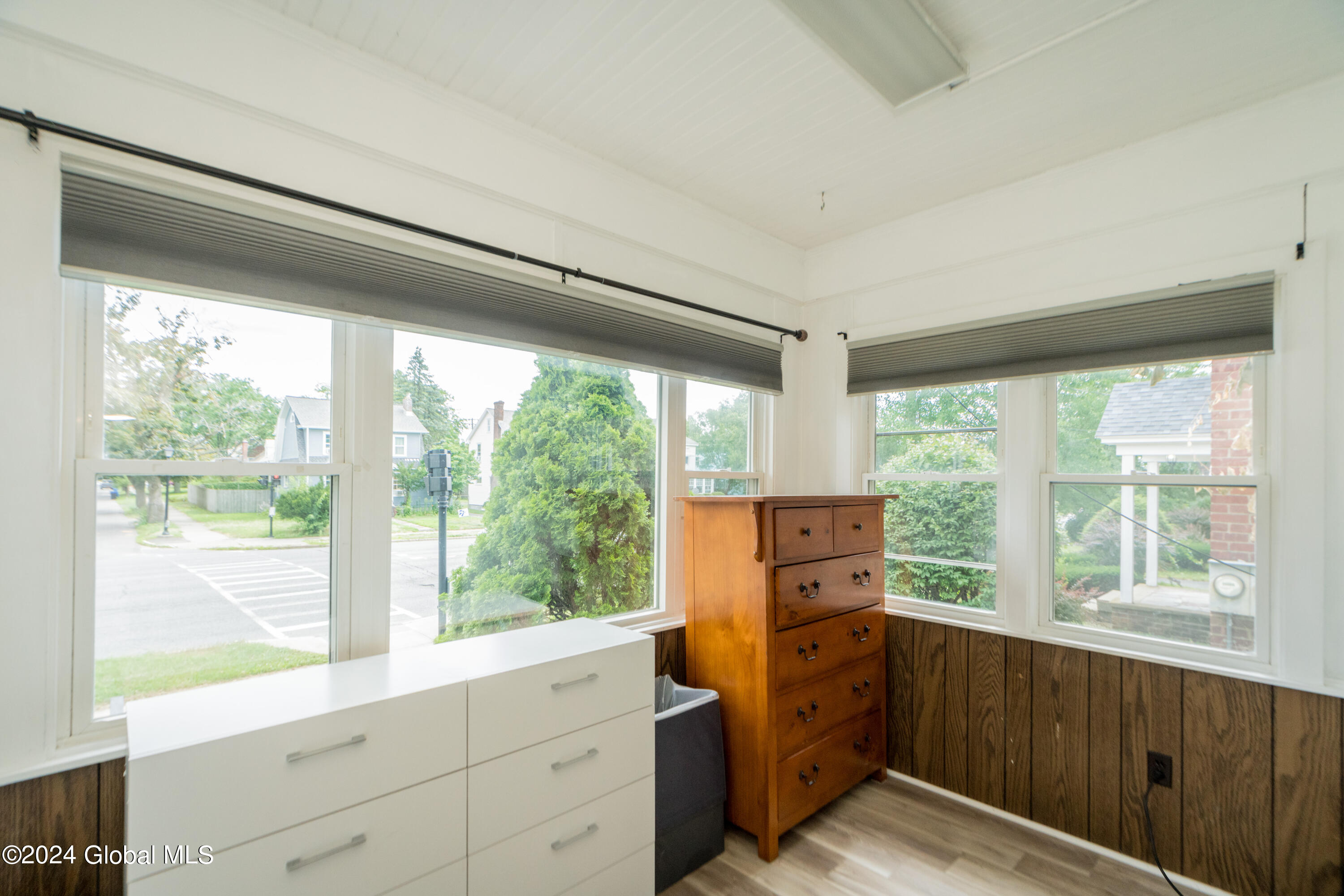 974 Washington Avenue