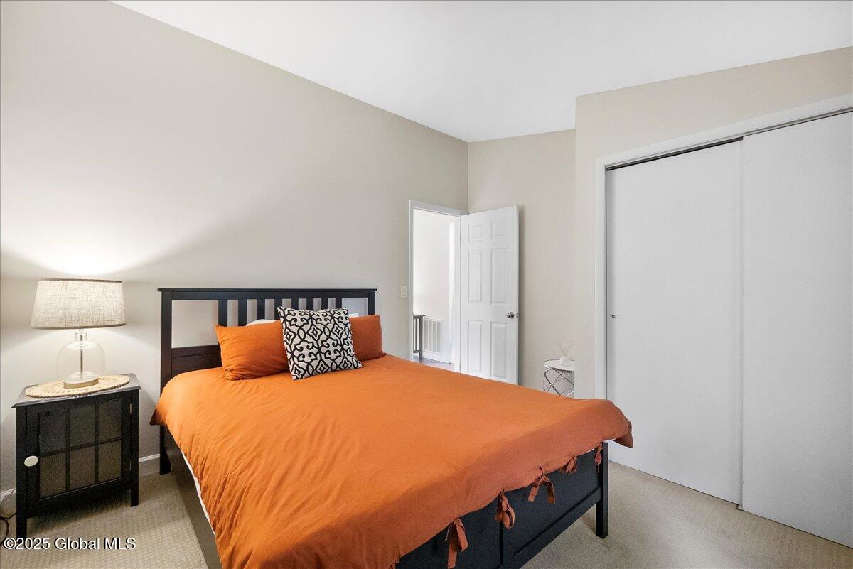 31 Thimbleberry Road