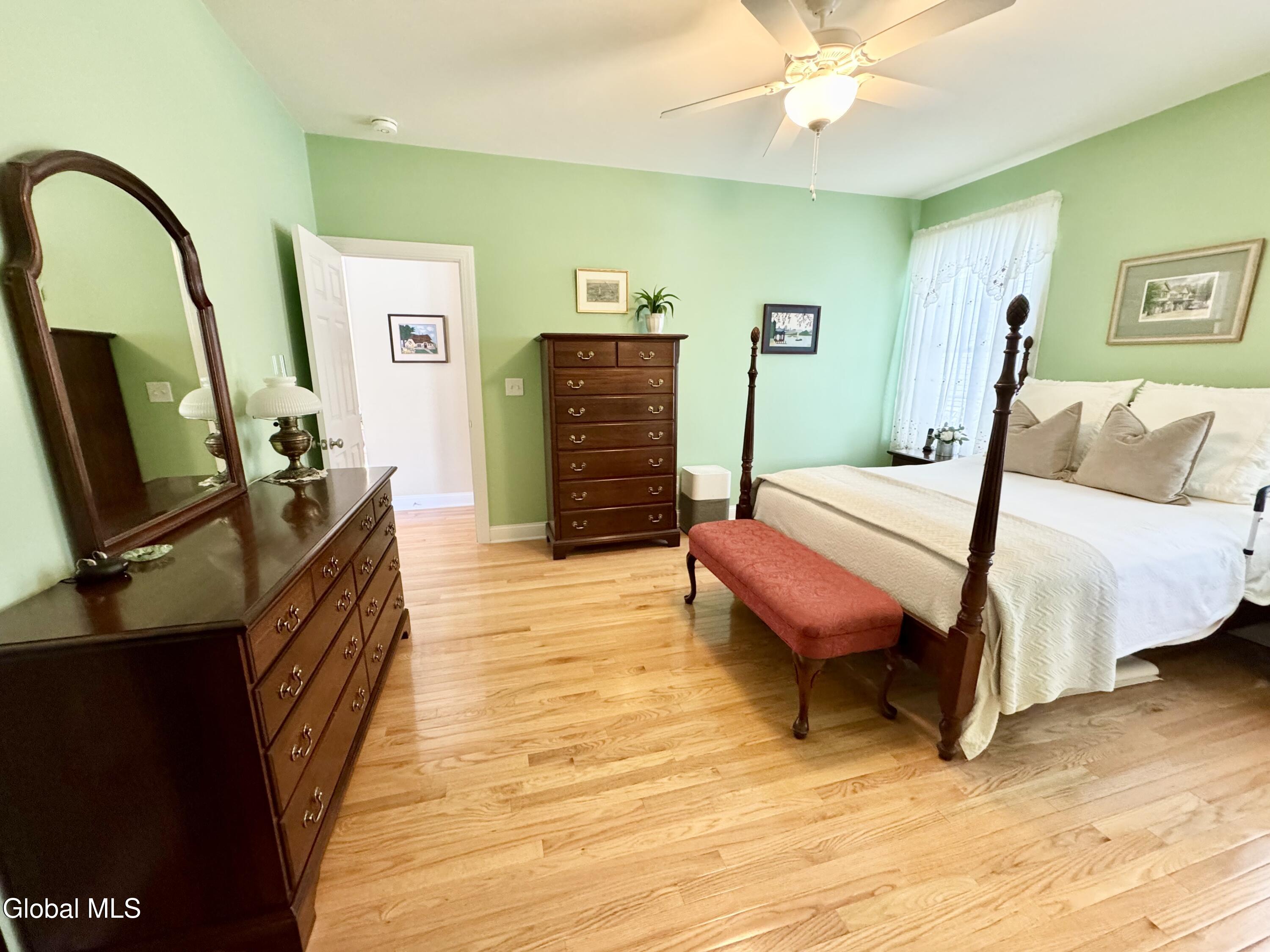 18 Forestbrook Drive