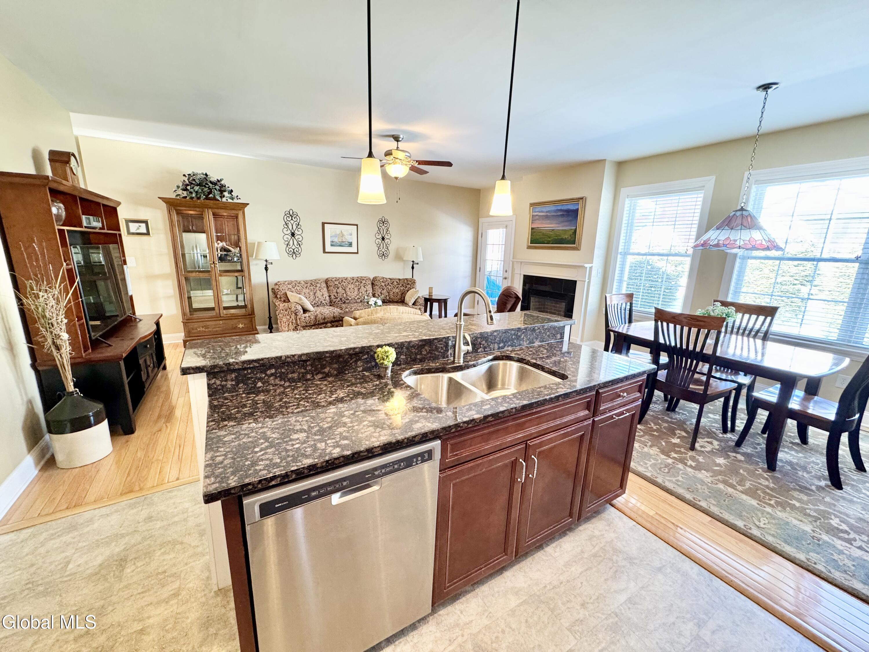 18 Forestbrook Drive