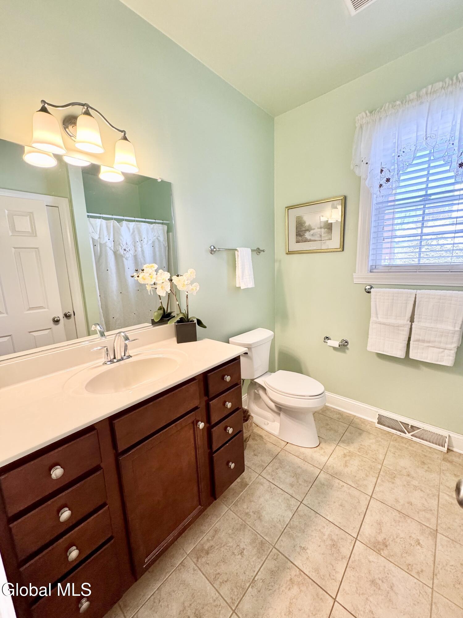 18 Forestbrook Drive