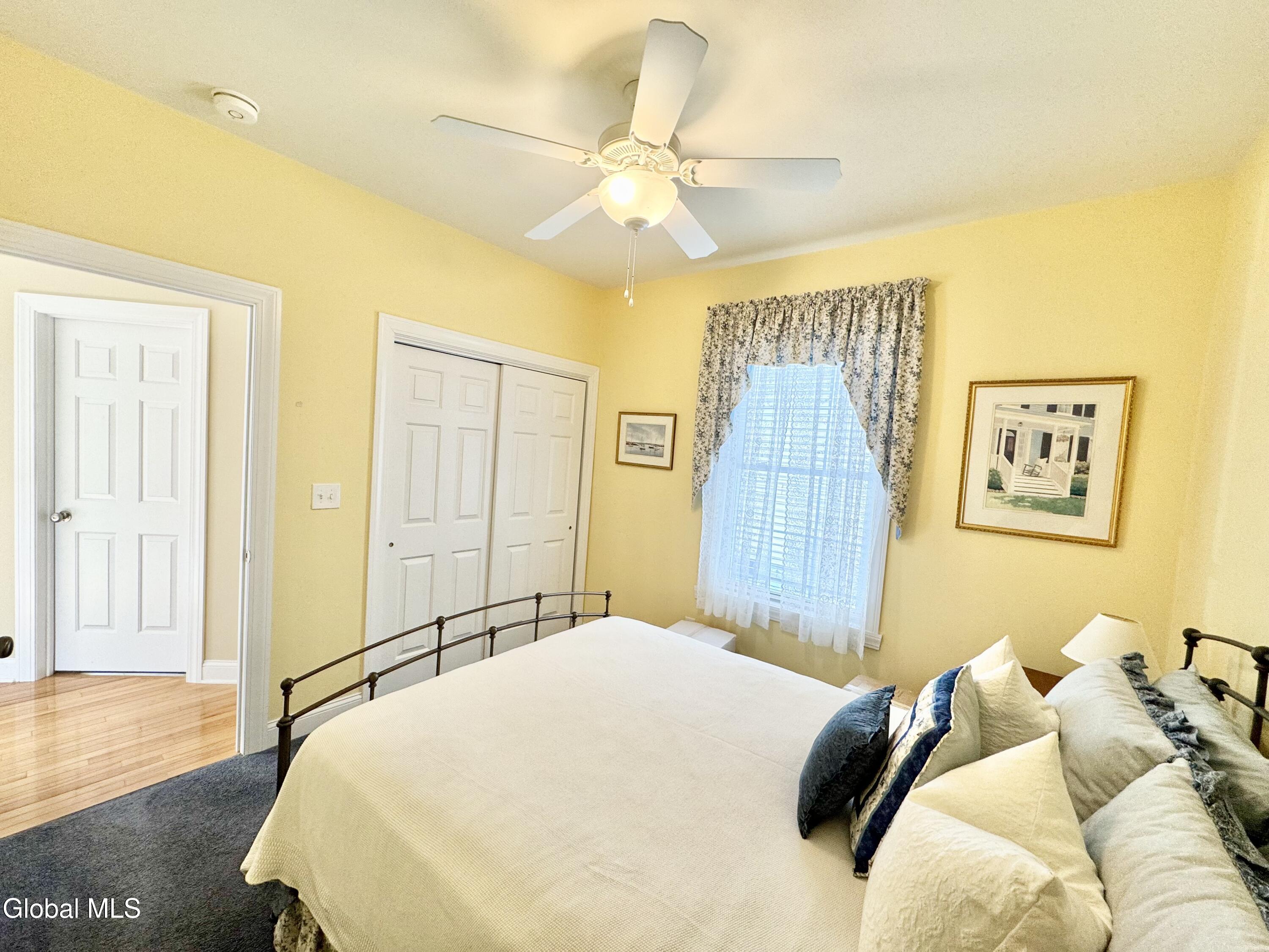 18 Forestbrook Drive