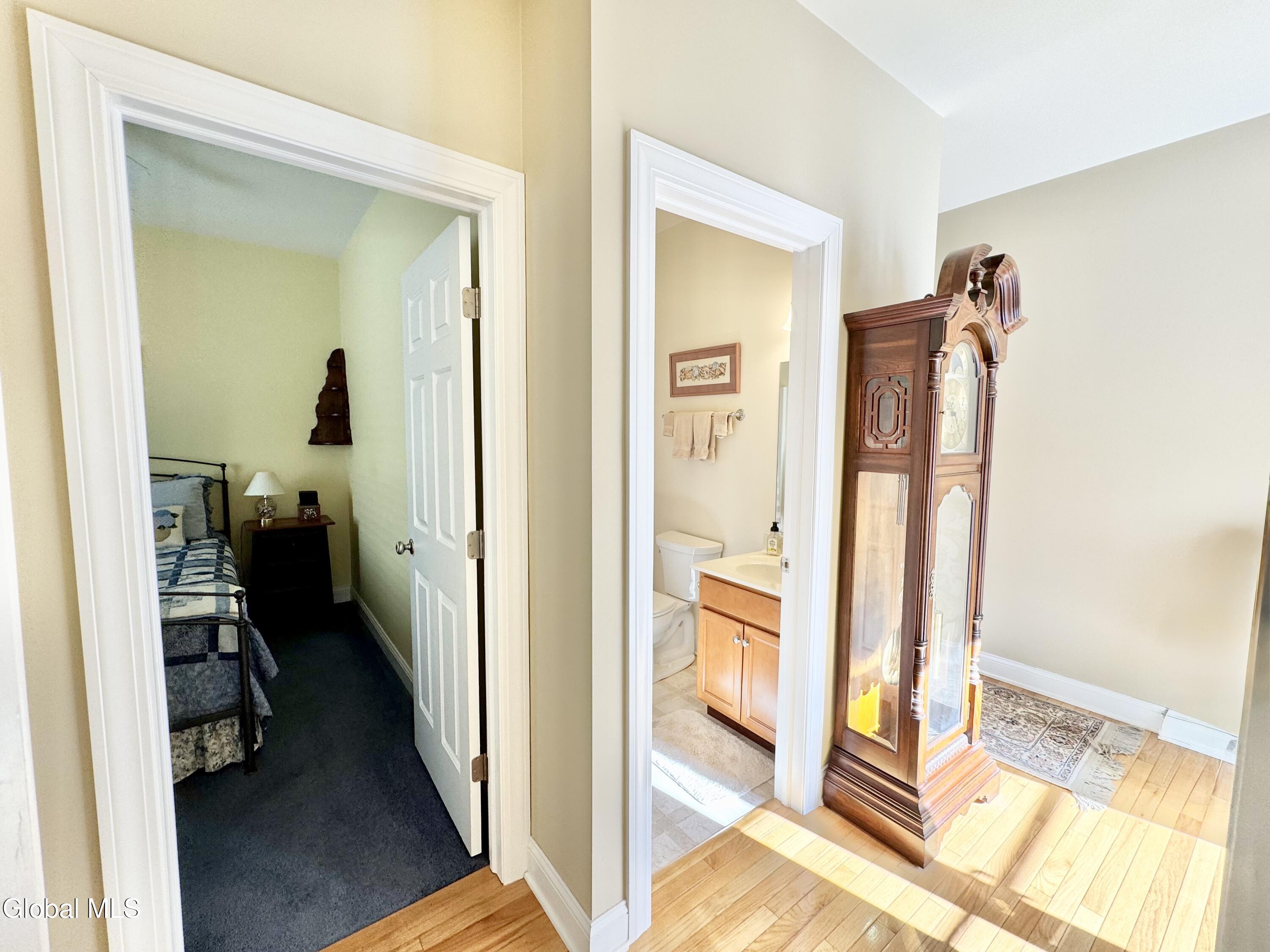 18 Forestbrook Drive