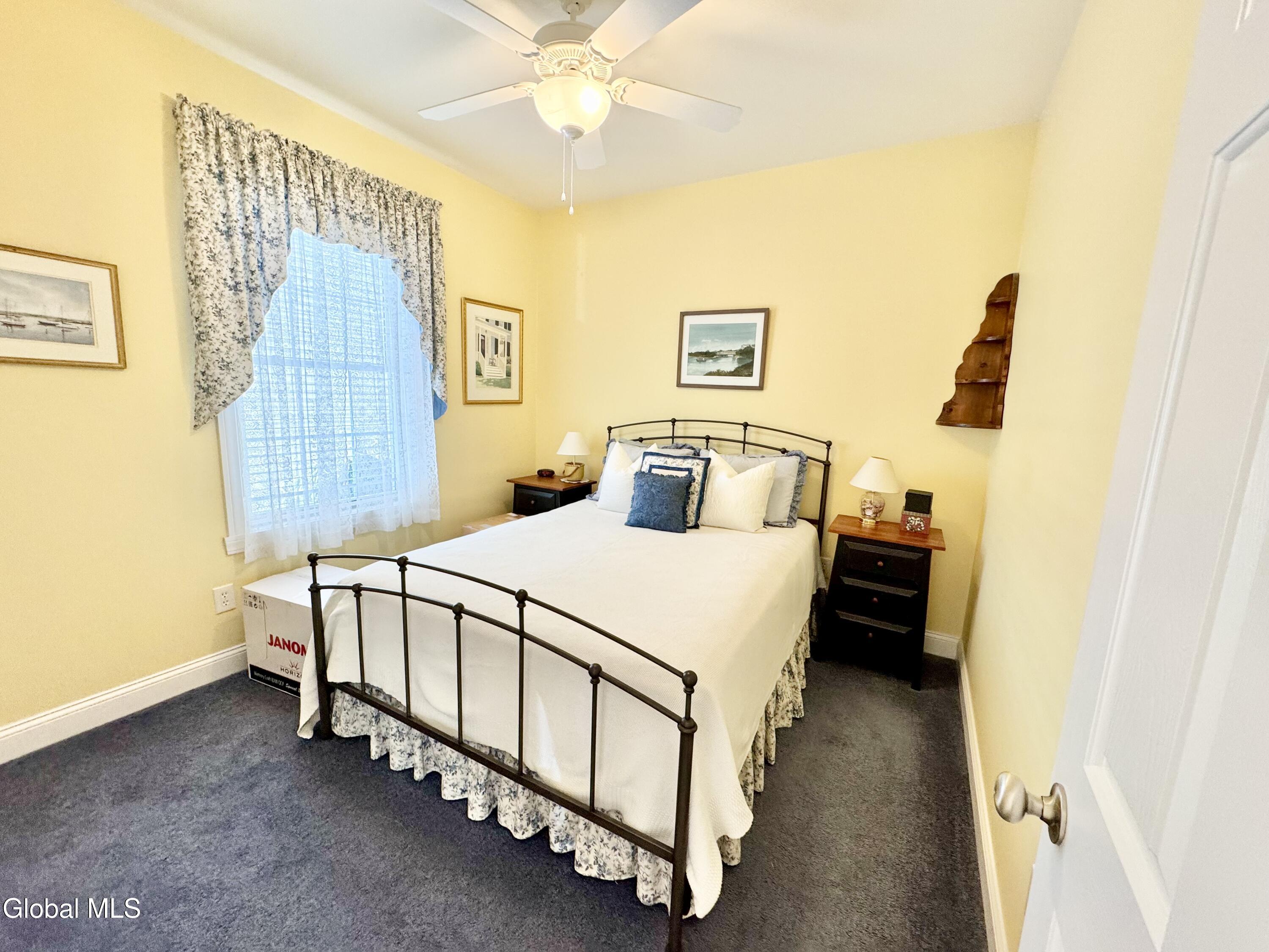 18 Forestbrook Drive