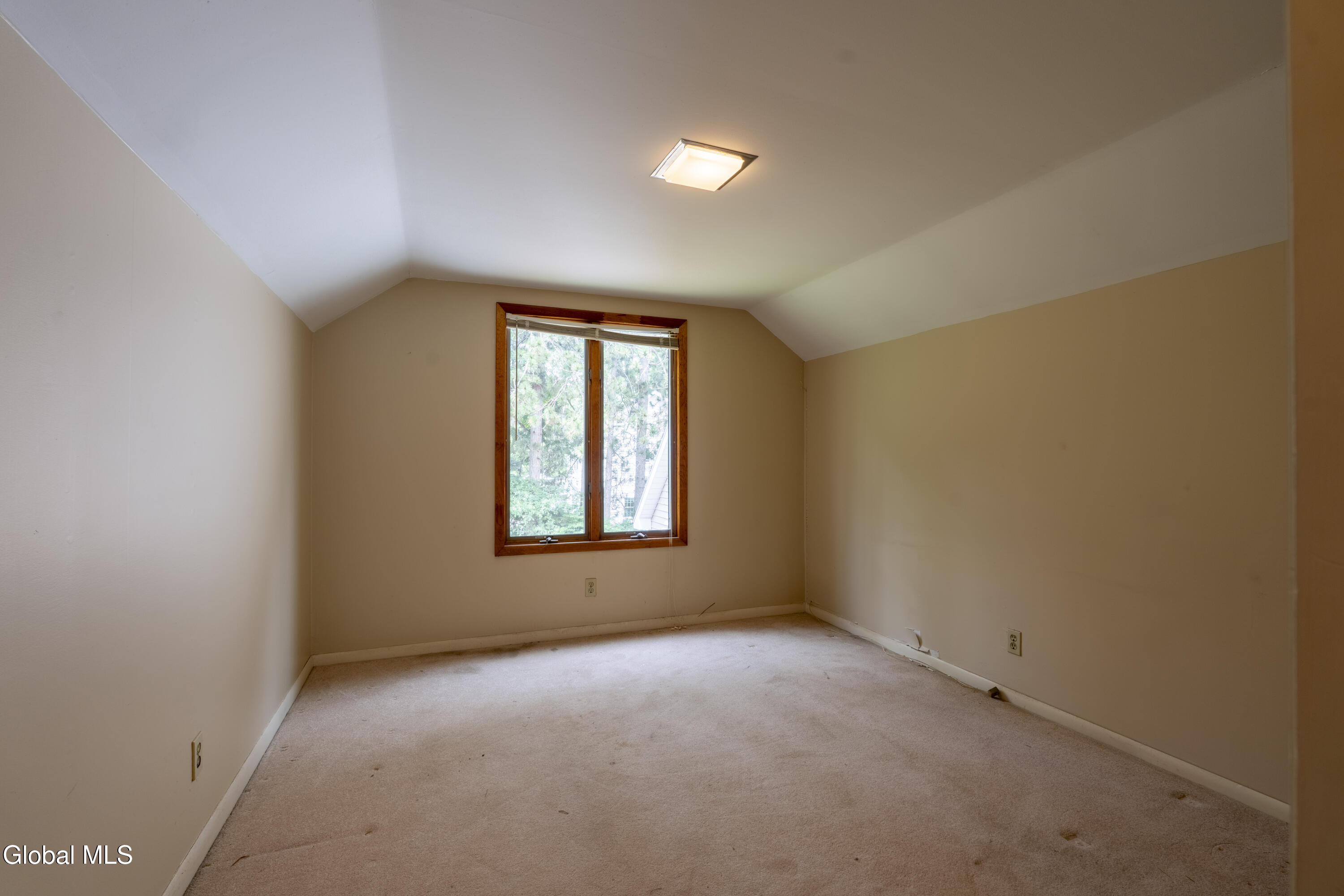 72 Pashley Road