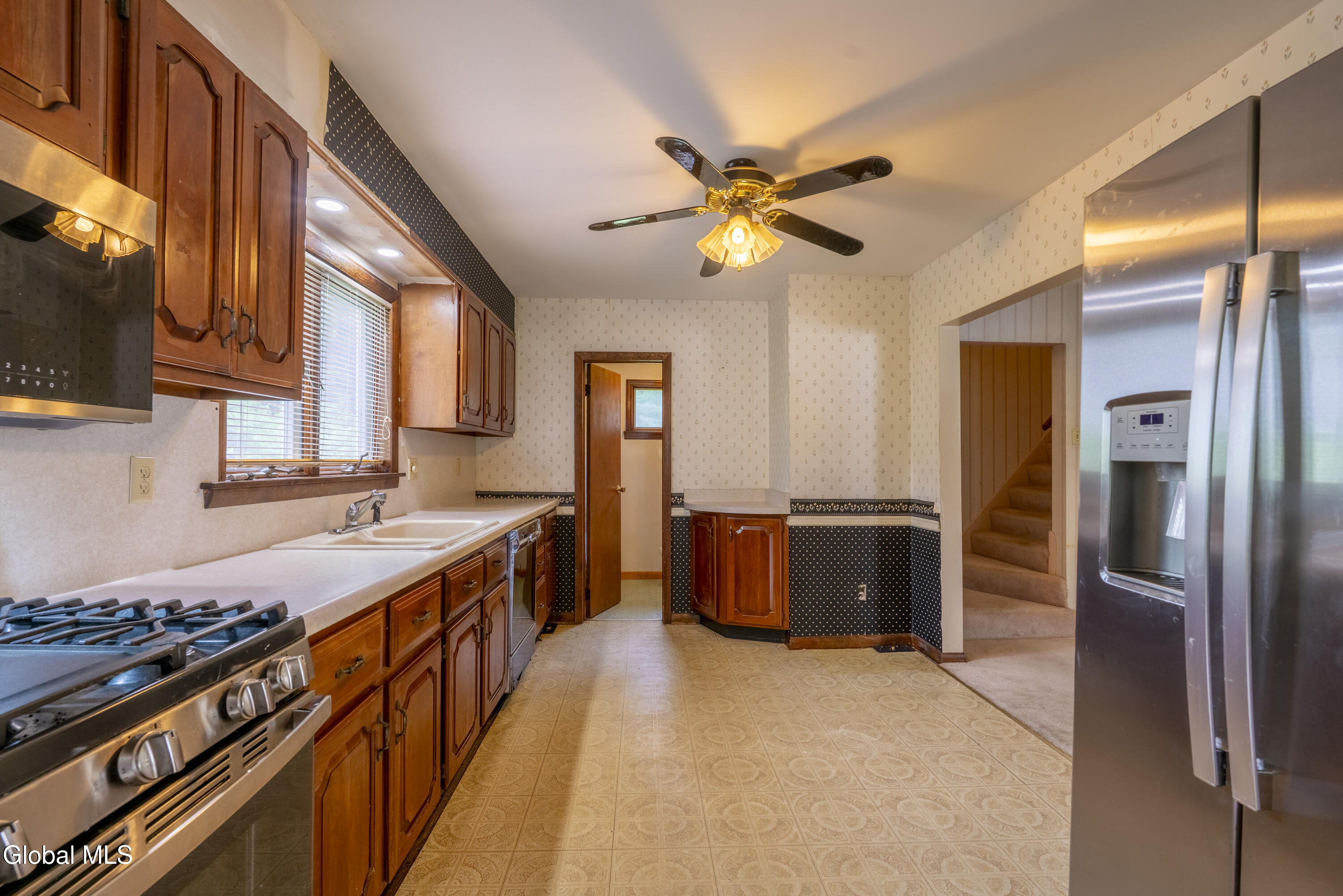 72 Pashley Road