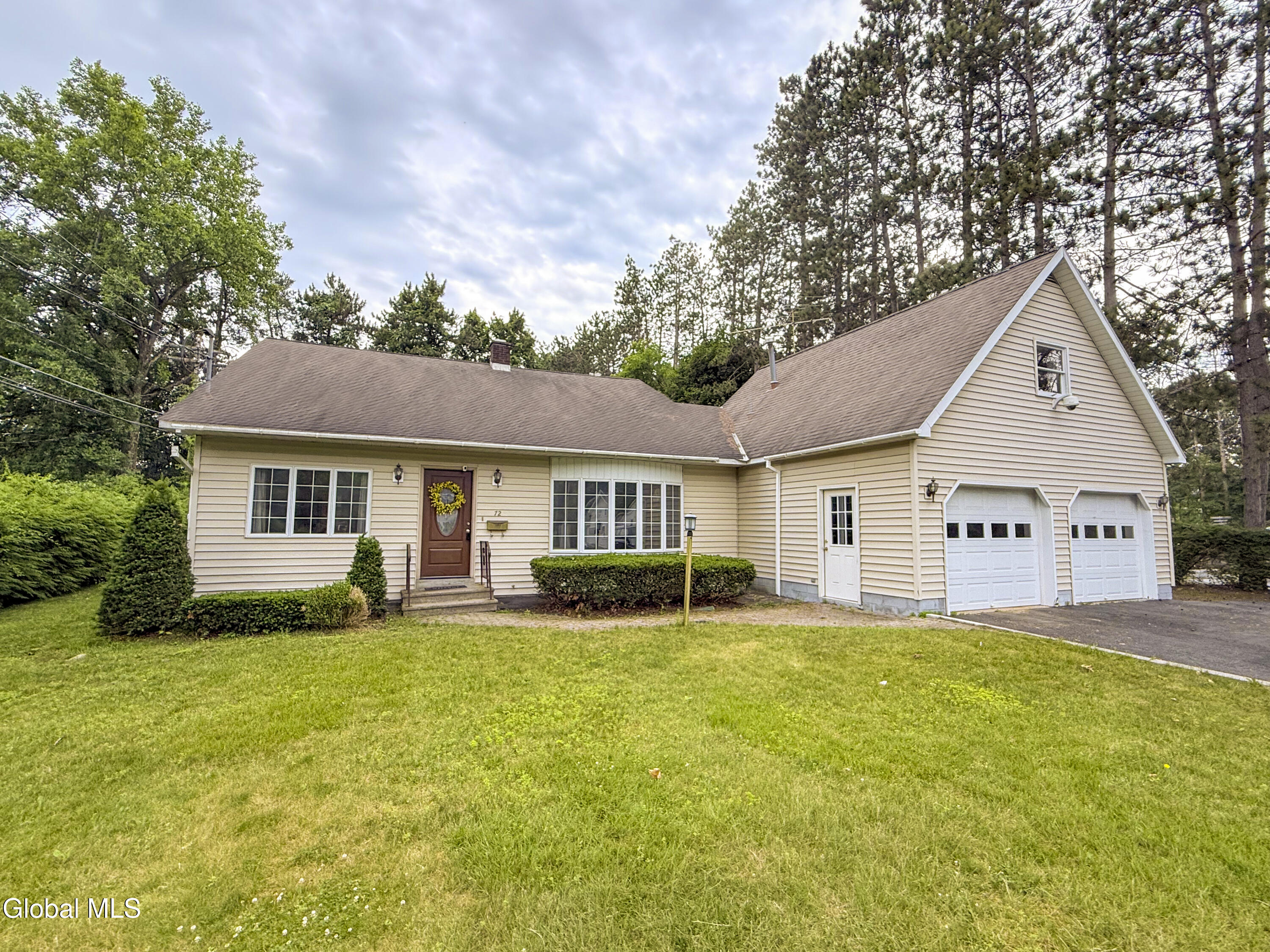 72 Pashley Road