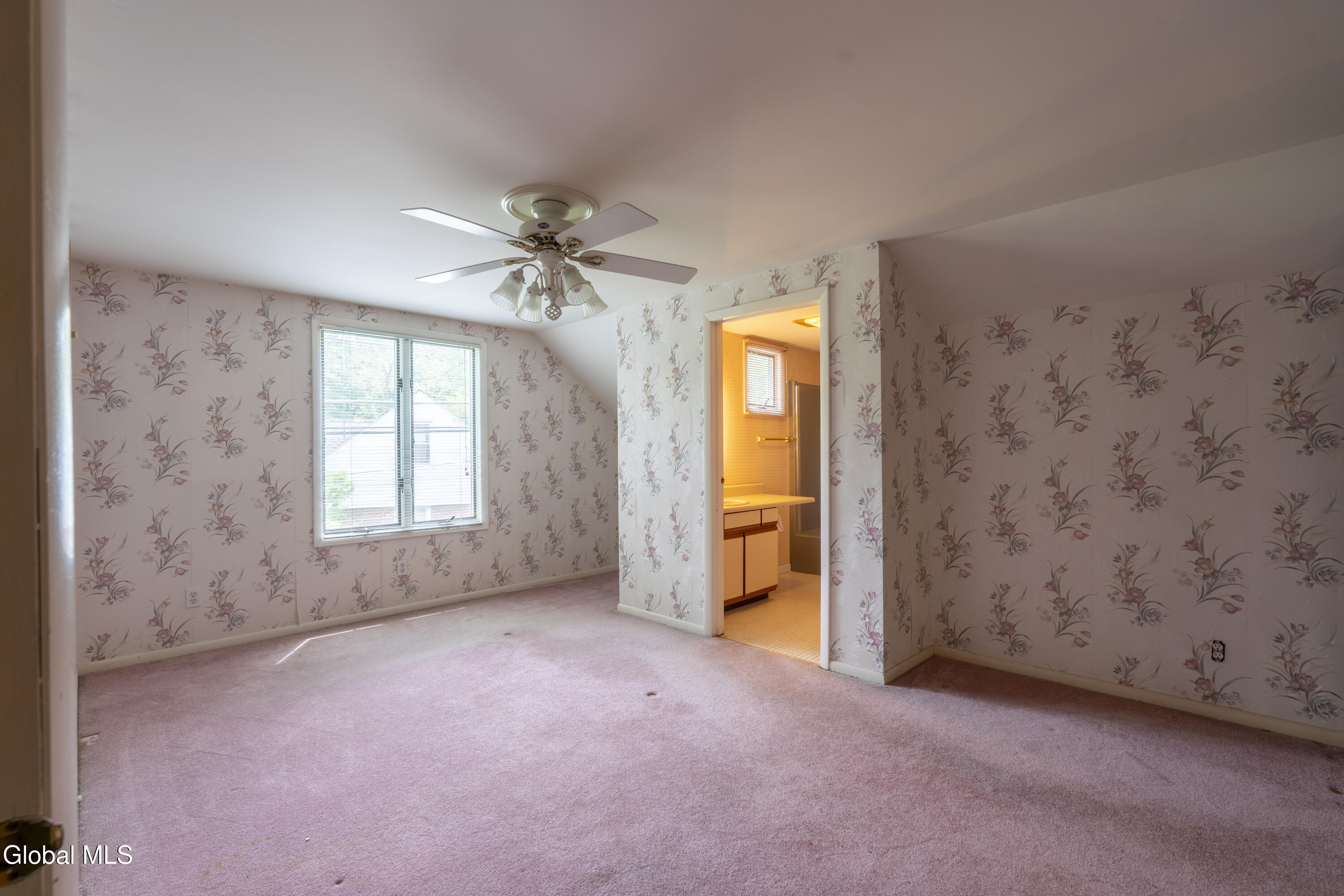 72 Pashley Road