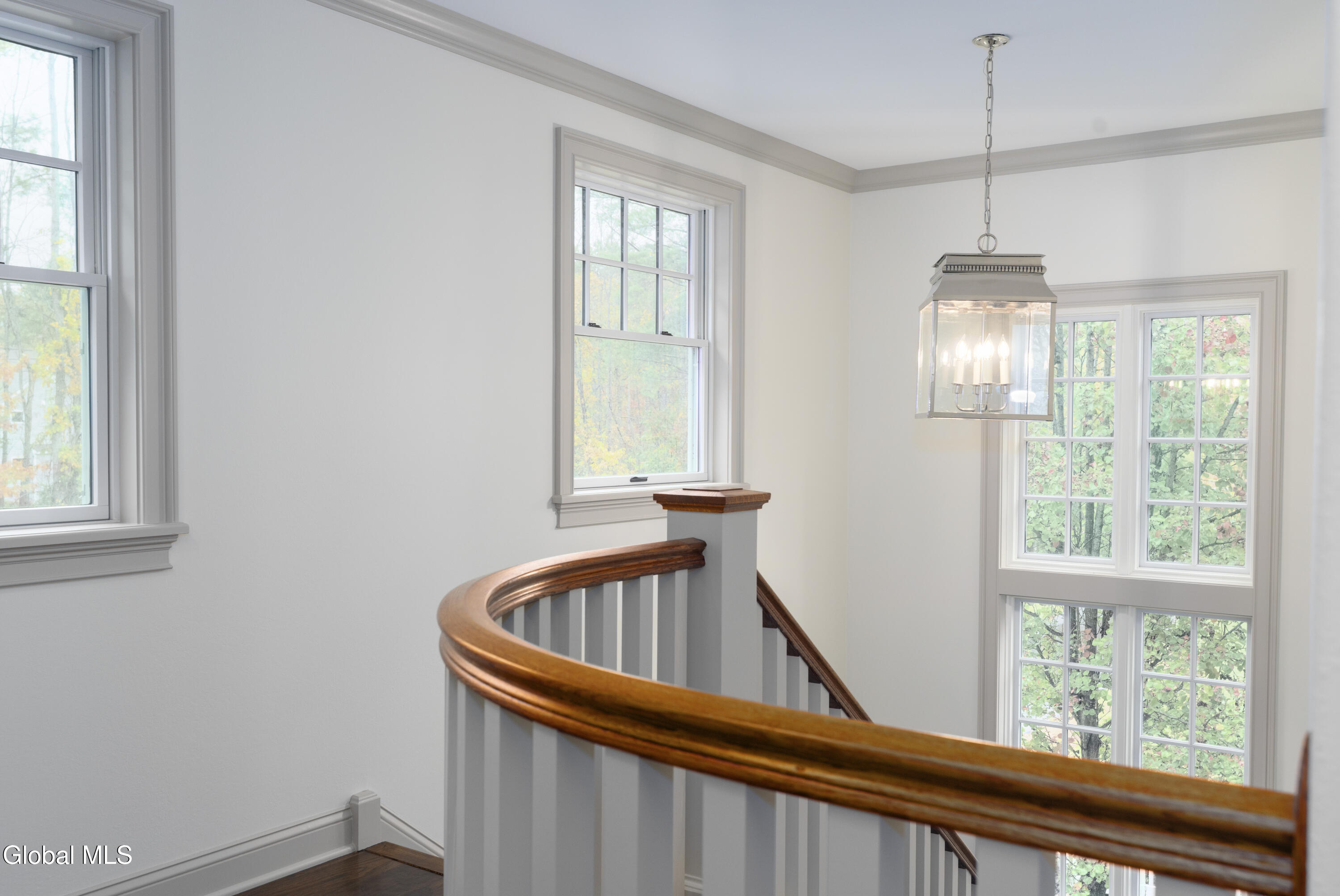 15 Saratoga Farm Road