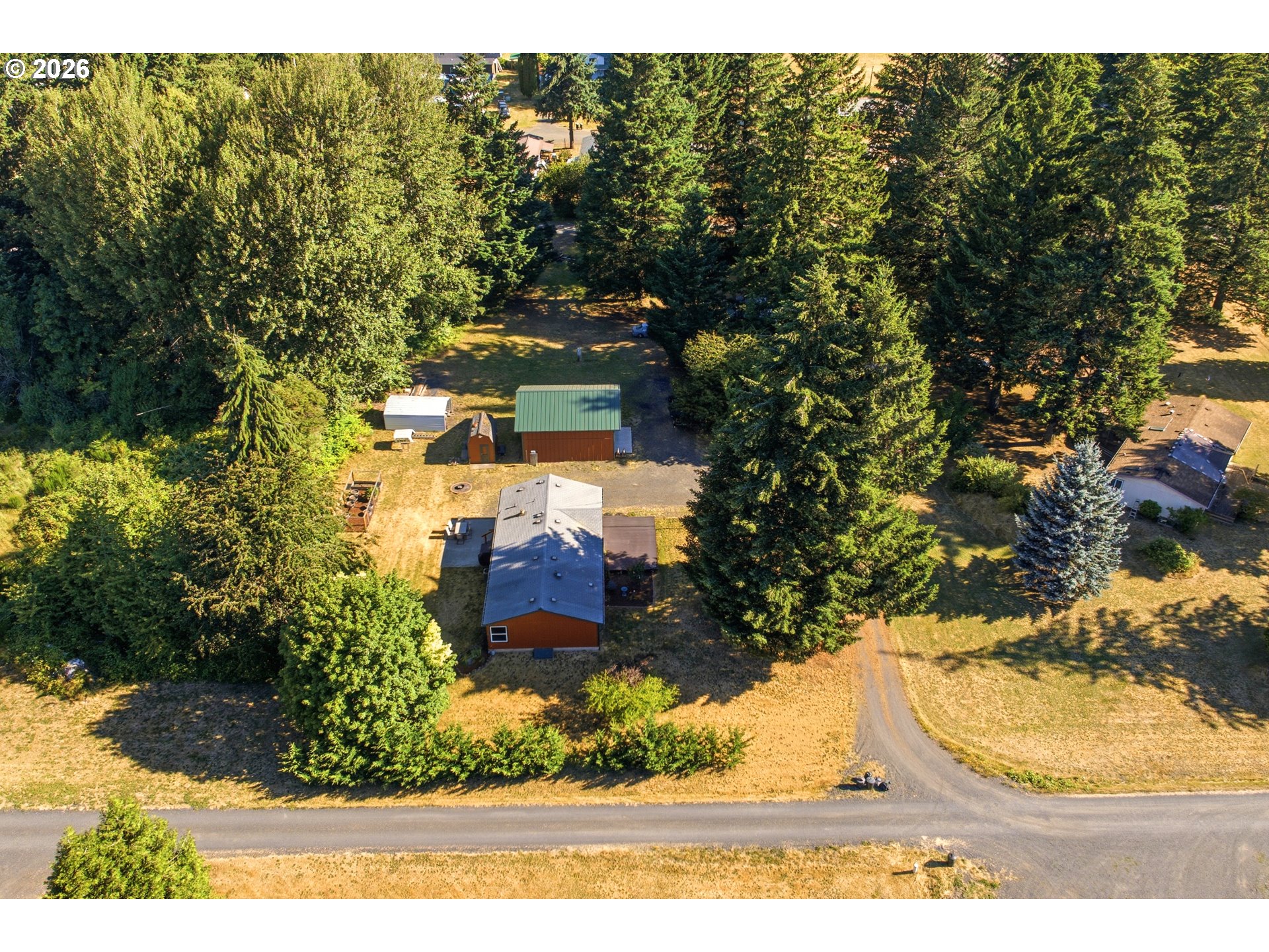 52 COATES RD