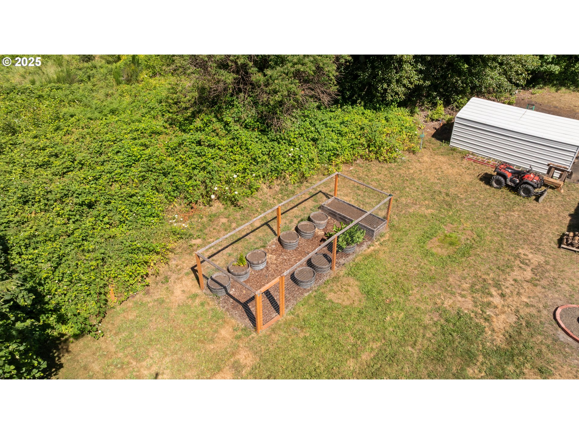 52 COATES RD