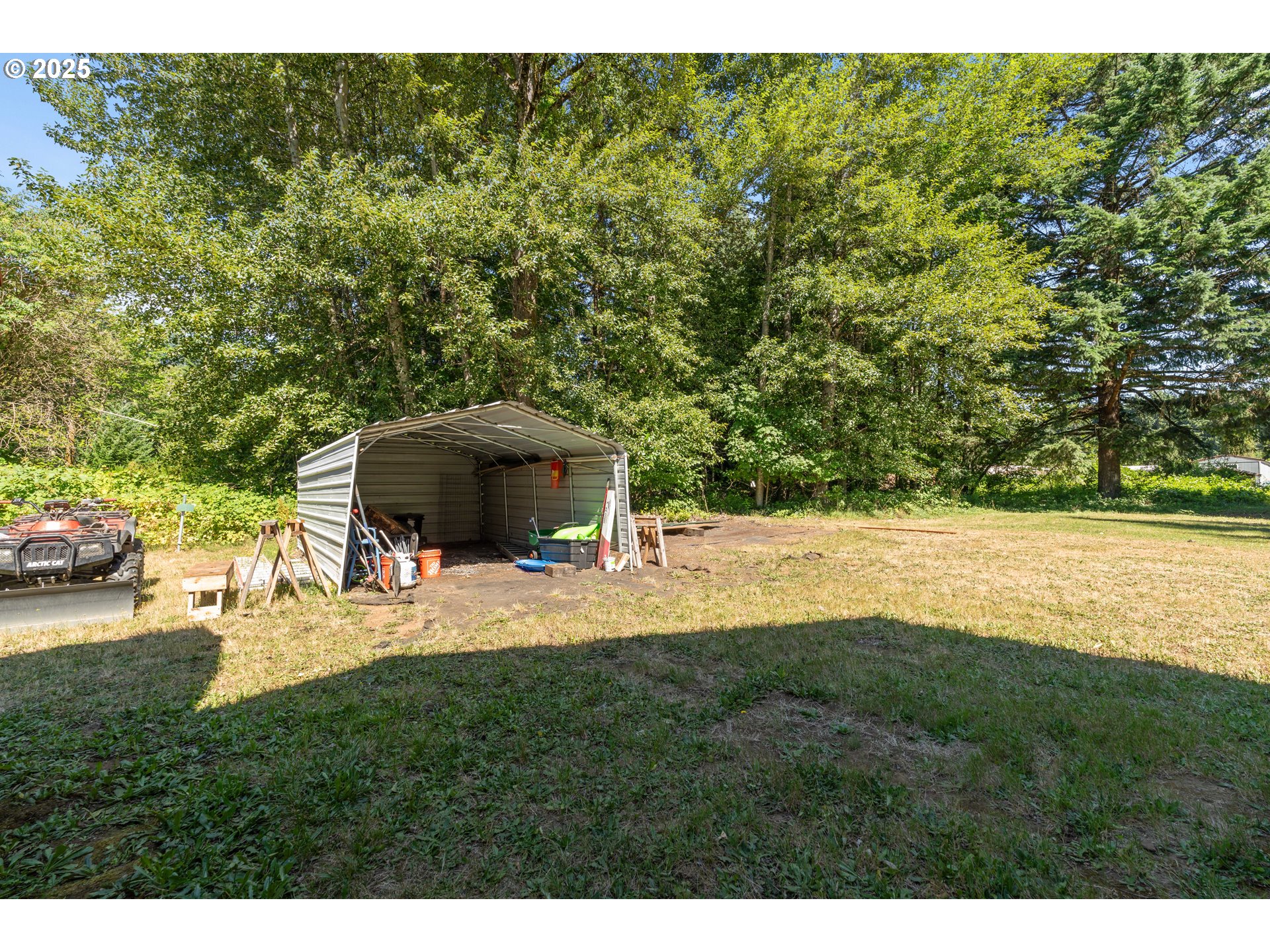 52 COATES RD