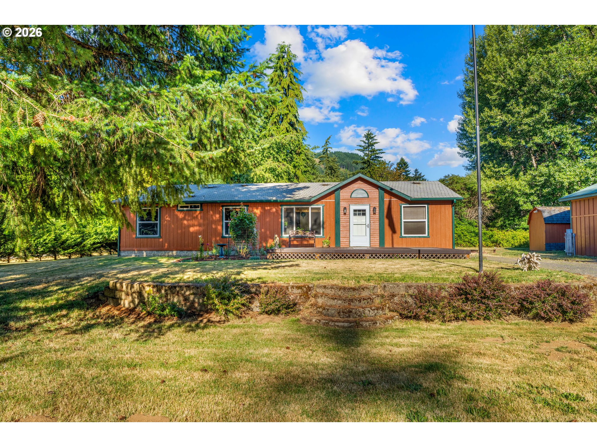52 COATES RD