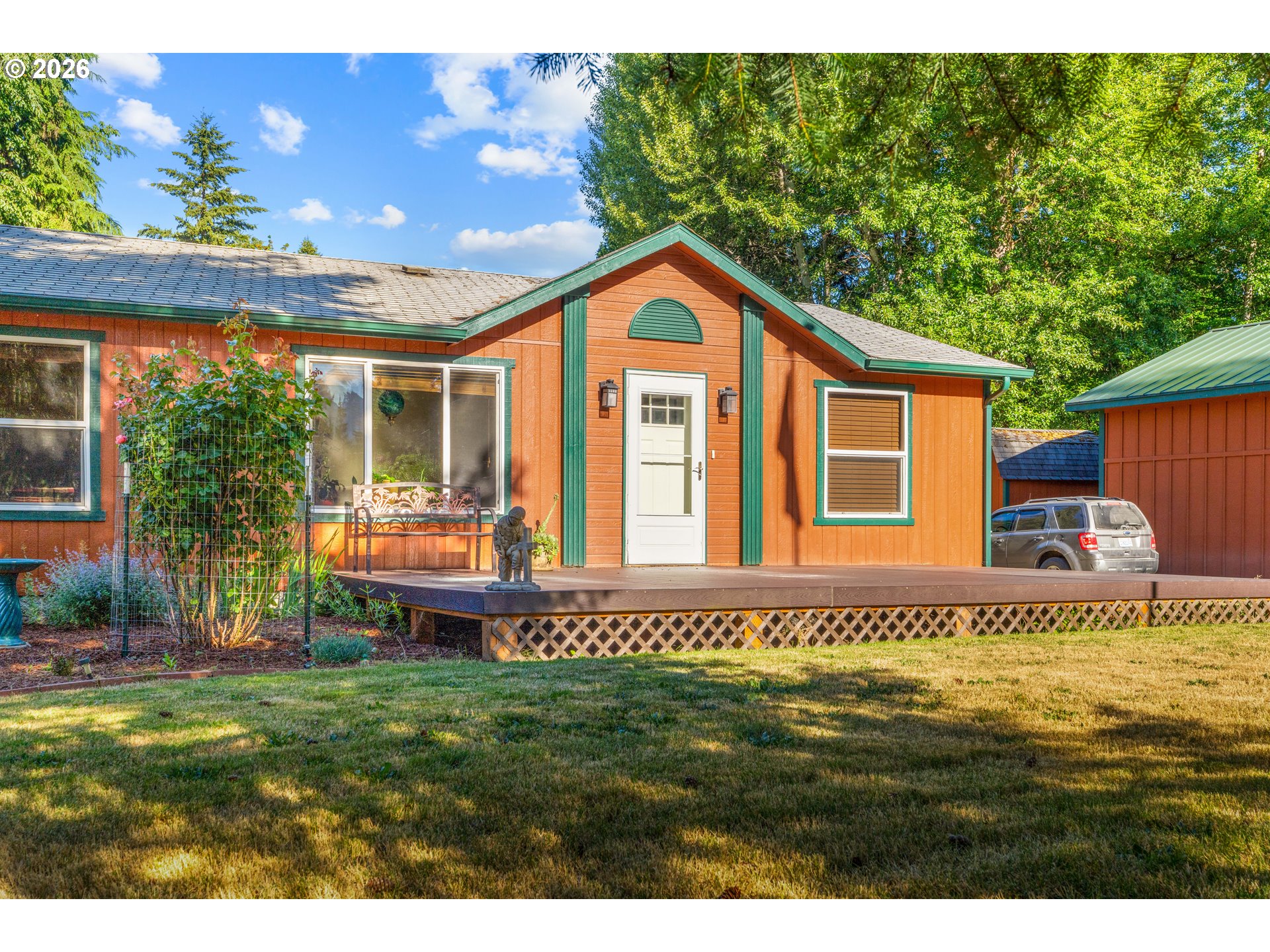 52 COATES RD