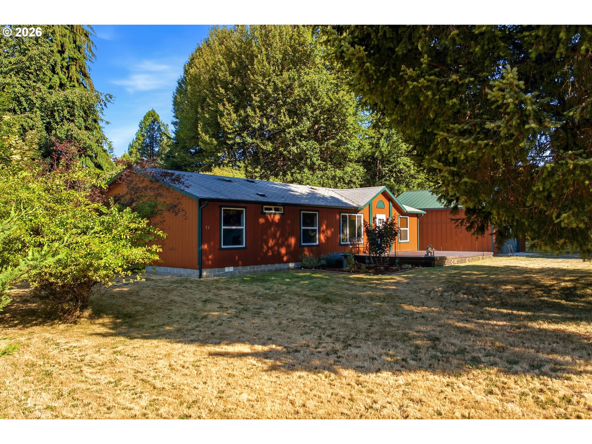 52 COATES RD