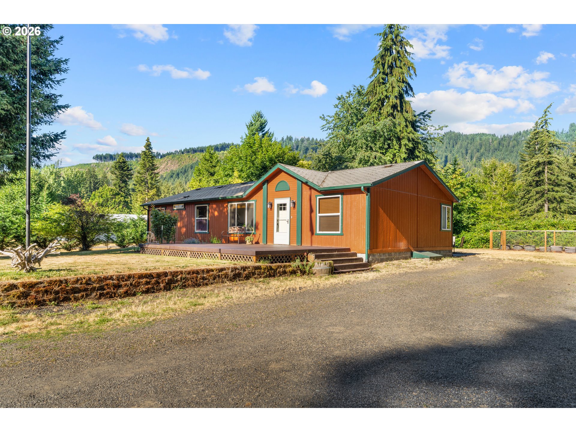 52 COATES RD