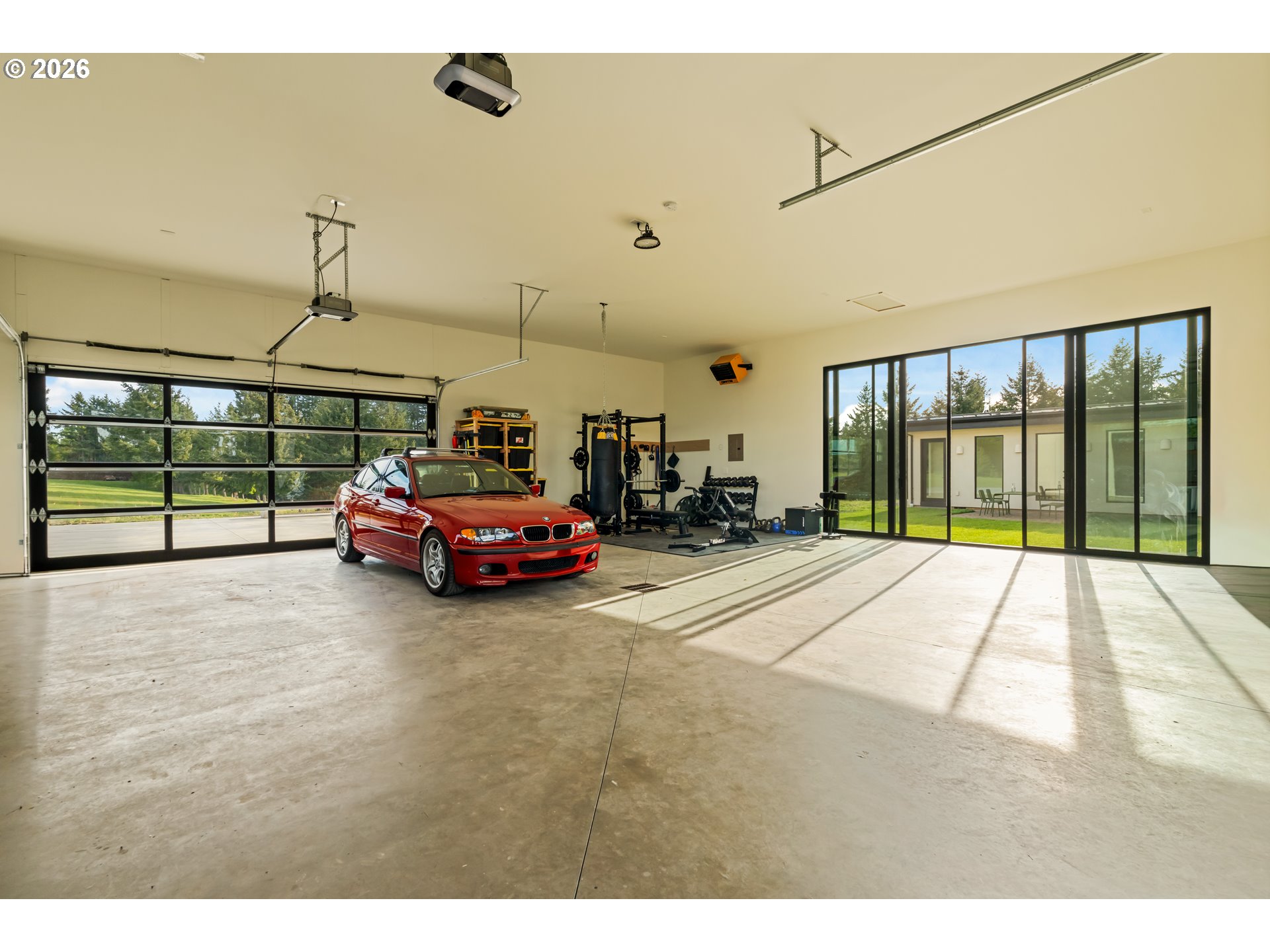 8 MEADOWLARK LN