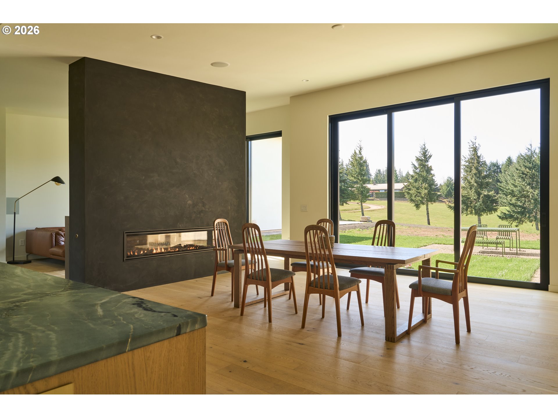 8 MEADOWLARK LN