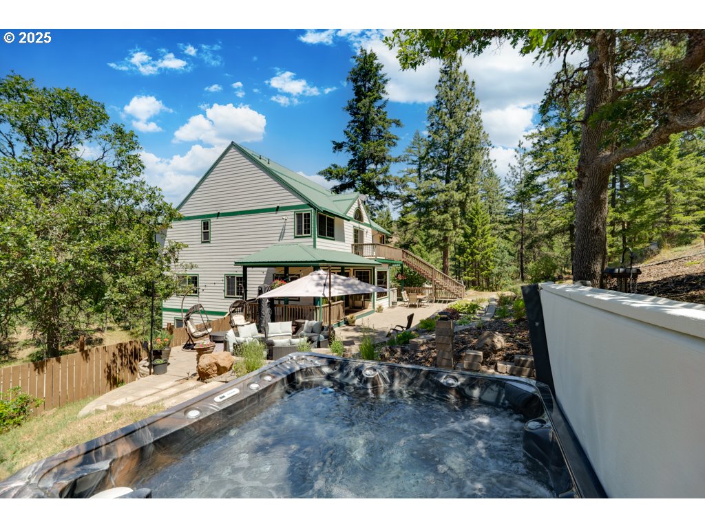 304 TOAD RD