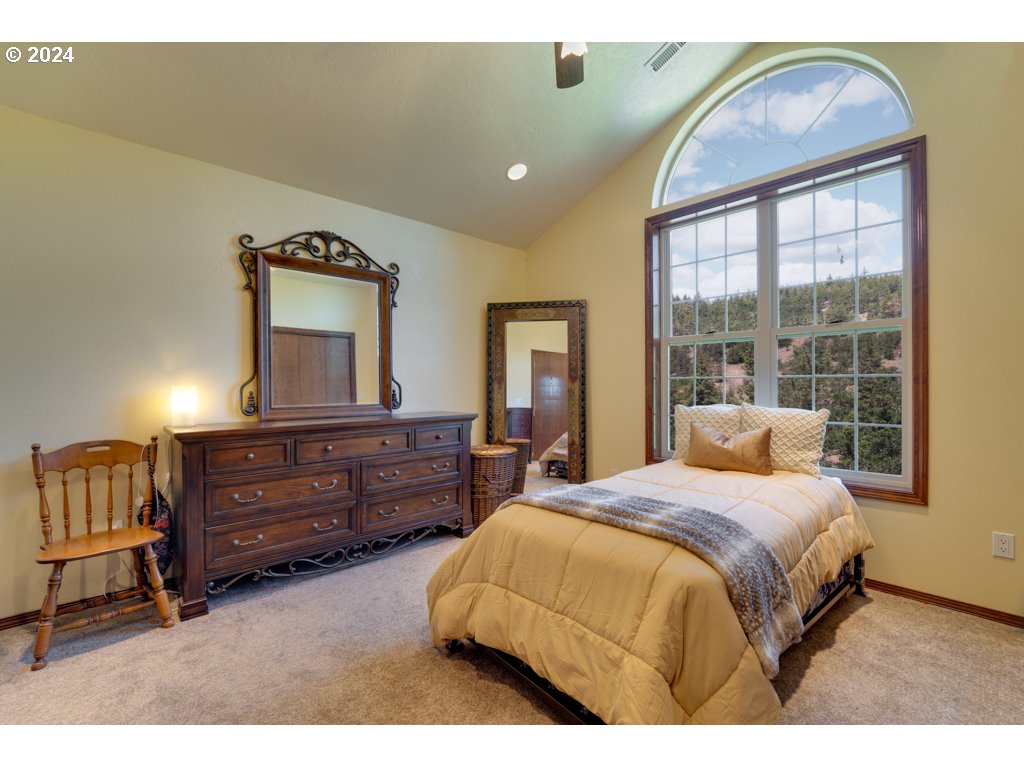 304 TOAD RD