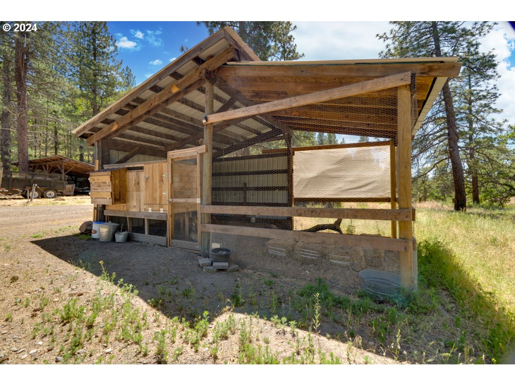 304 TOAD RD