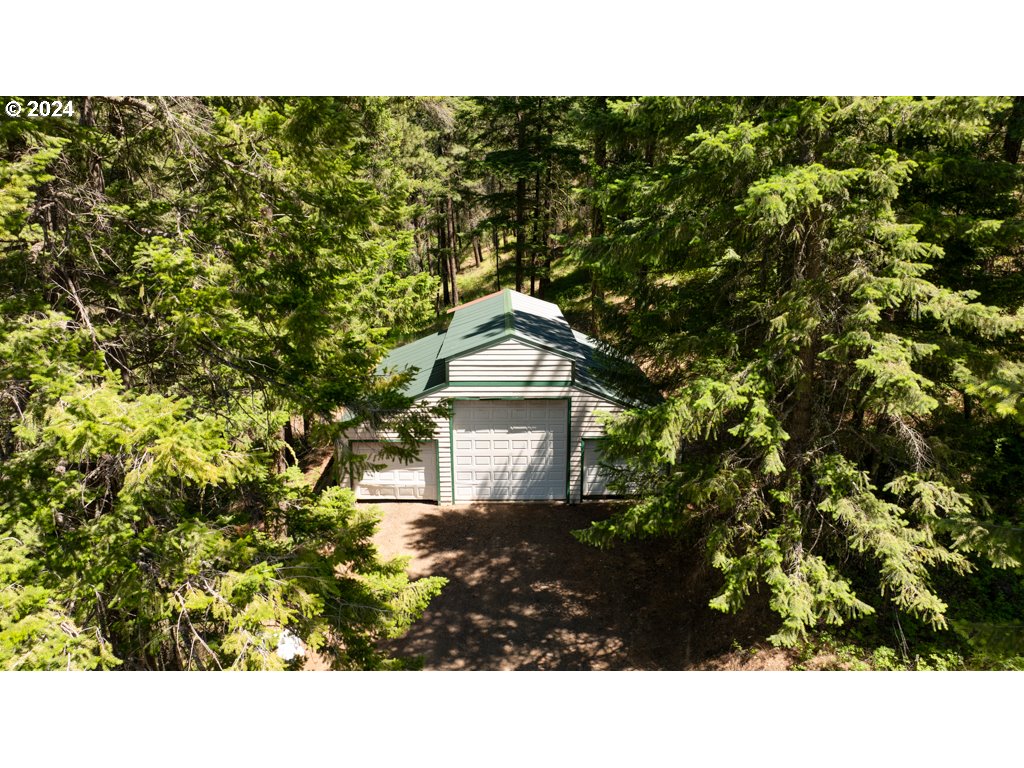 304 TOAD RD