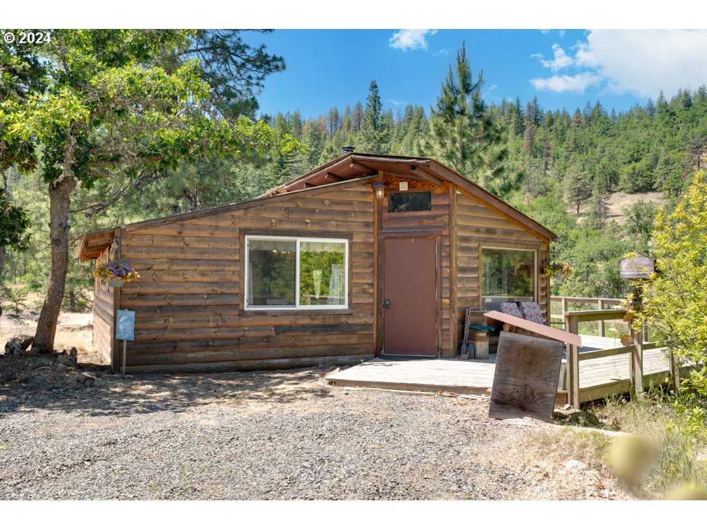 304 TOAD RD