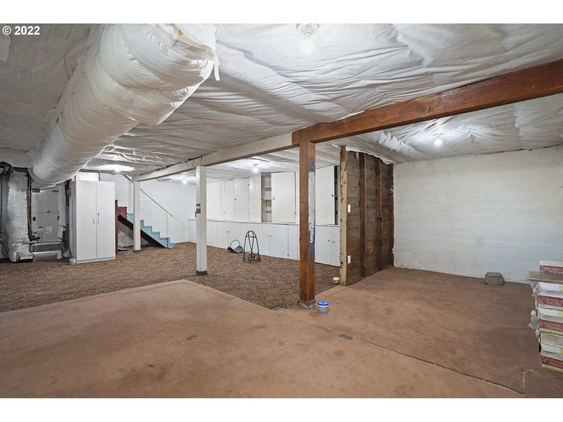 2225 W 10TH ST