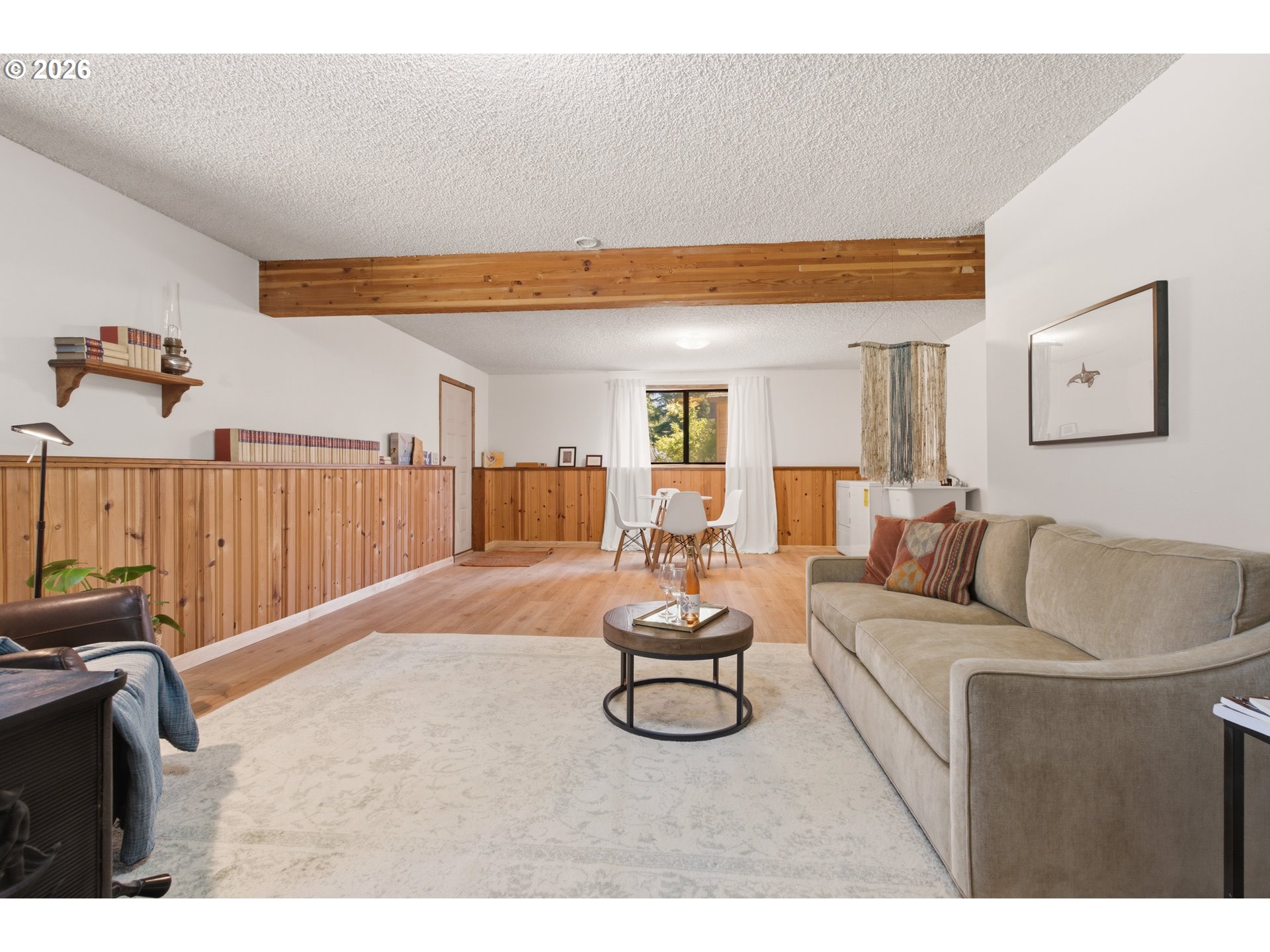 81 Lava RD