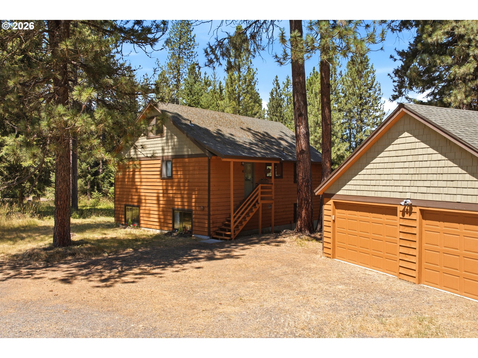 81 Lava RD