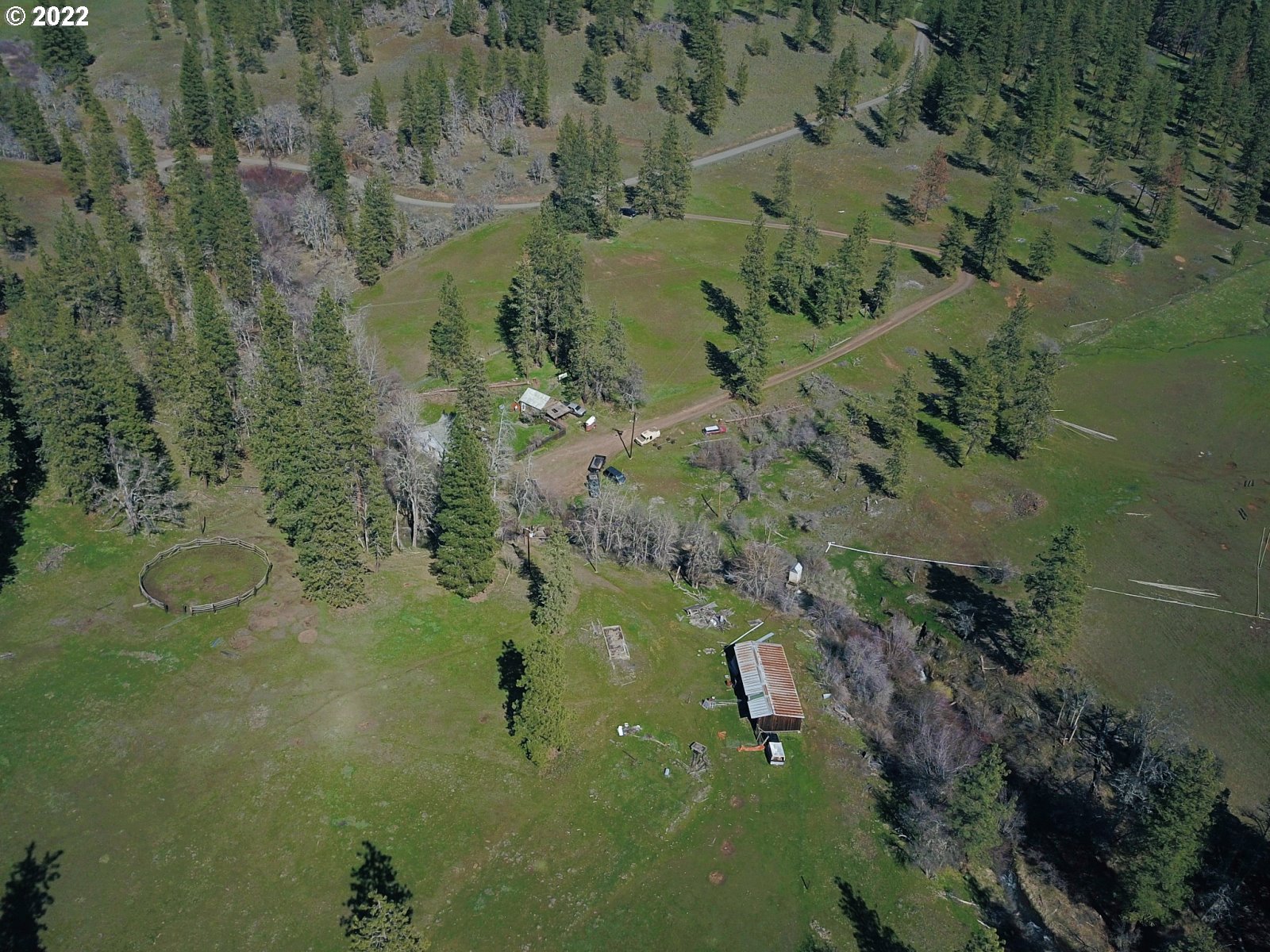 932 ZIELINSKI RD