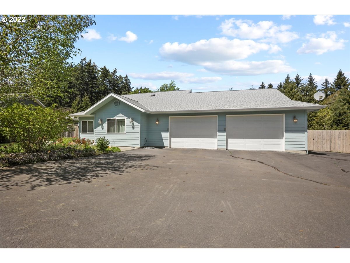 19 WALLACE DR