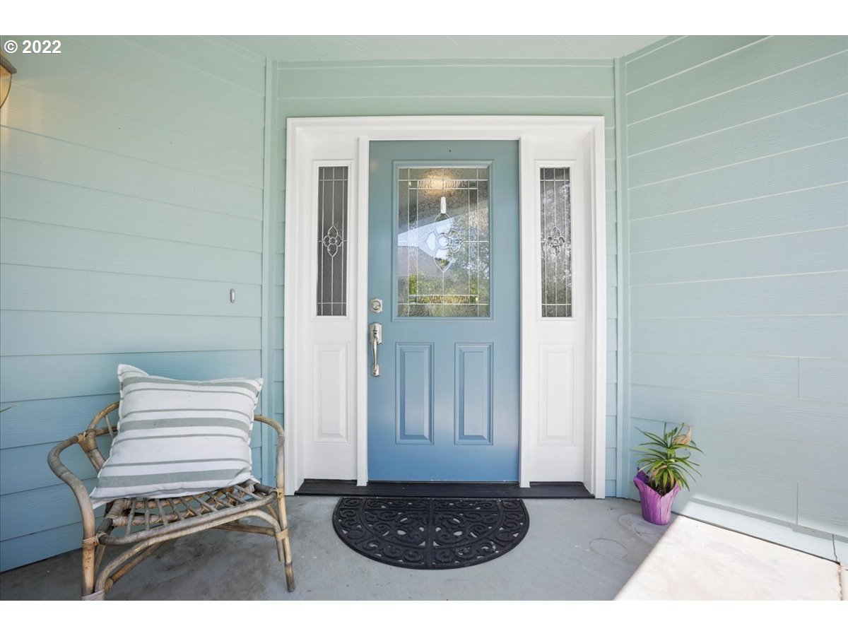 19 WALLACE DR
