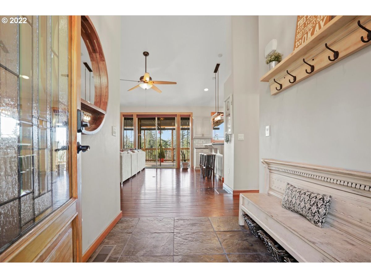 50 RIDGEVIEW RD