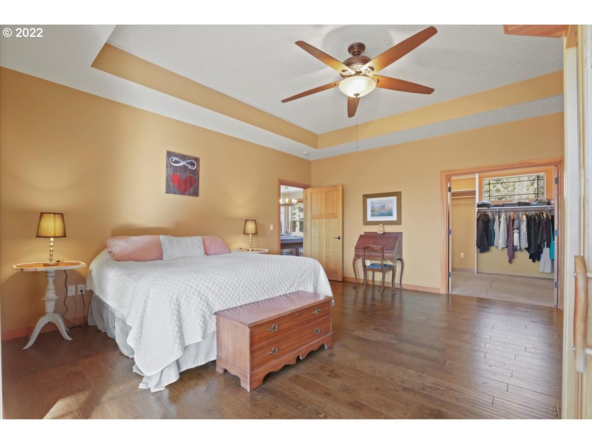 50 RIDGEVIEW RD
