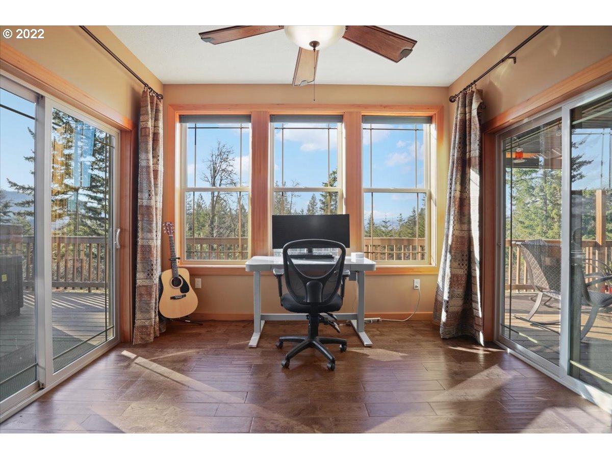 50 RIDGEVIEW RD