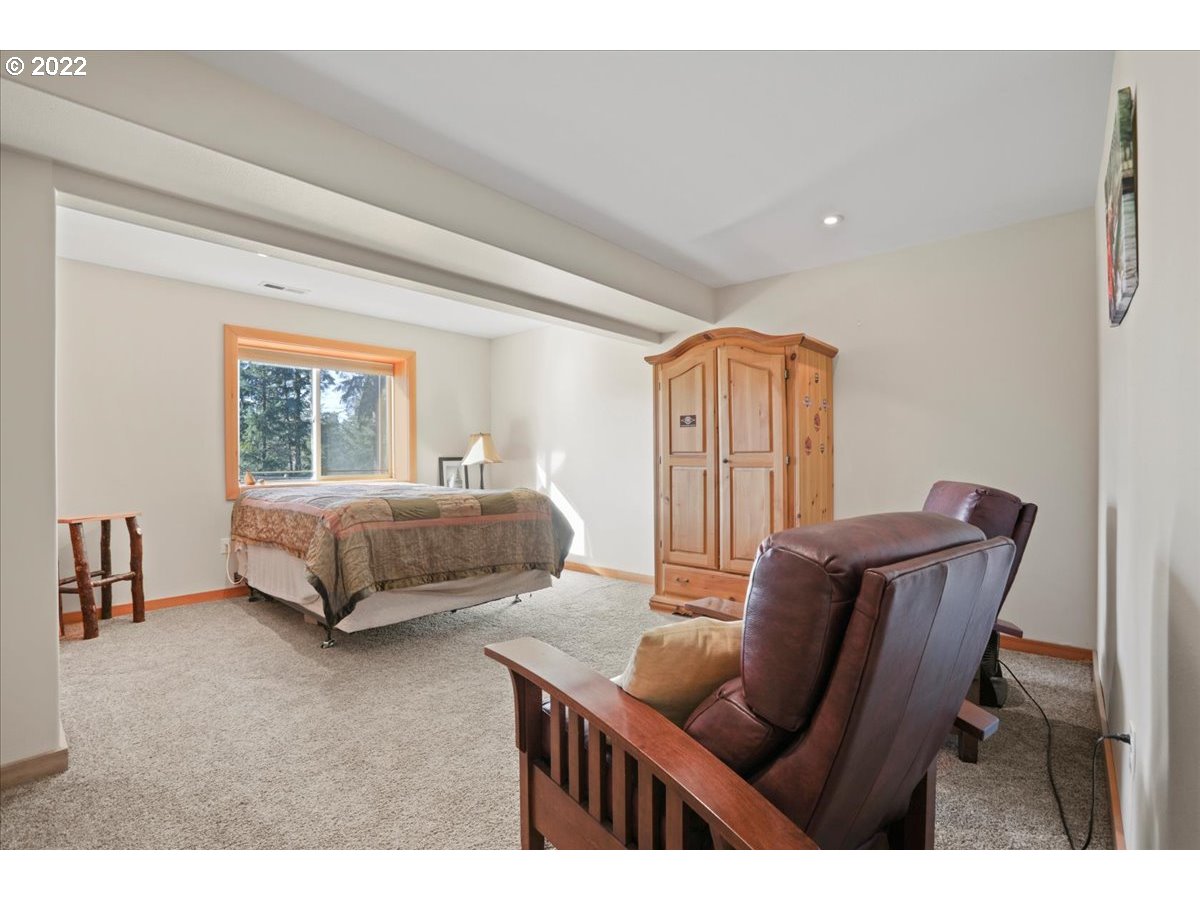 50 RIDGEVIEW RD