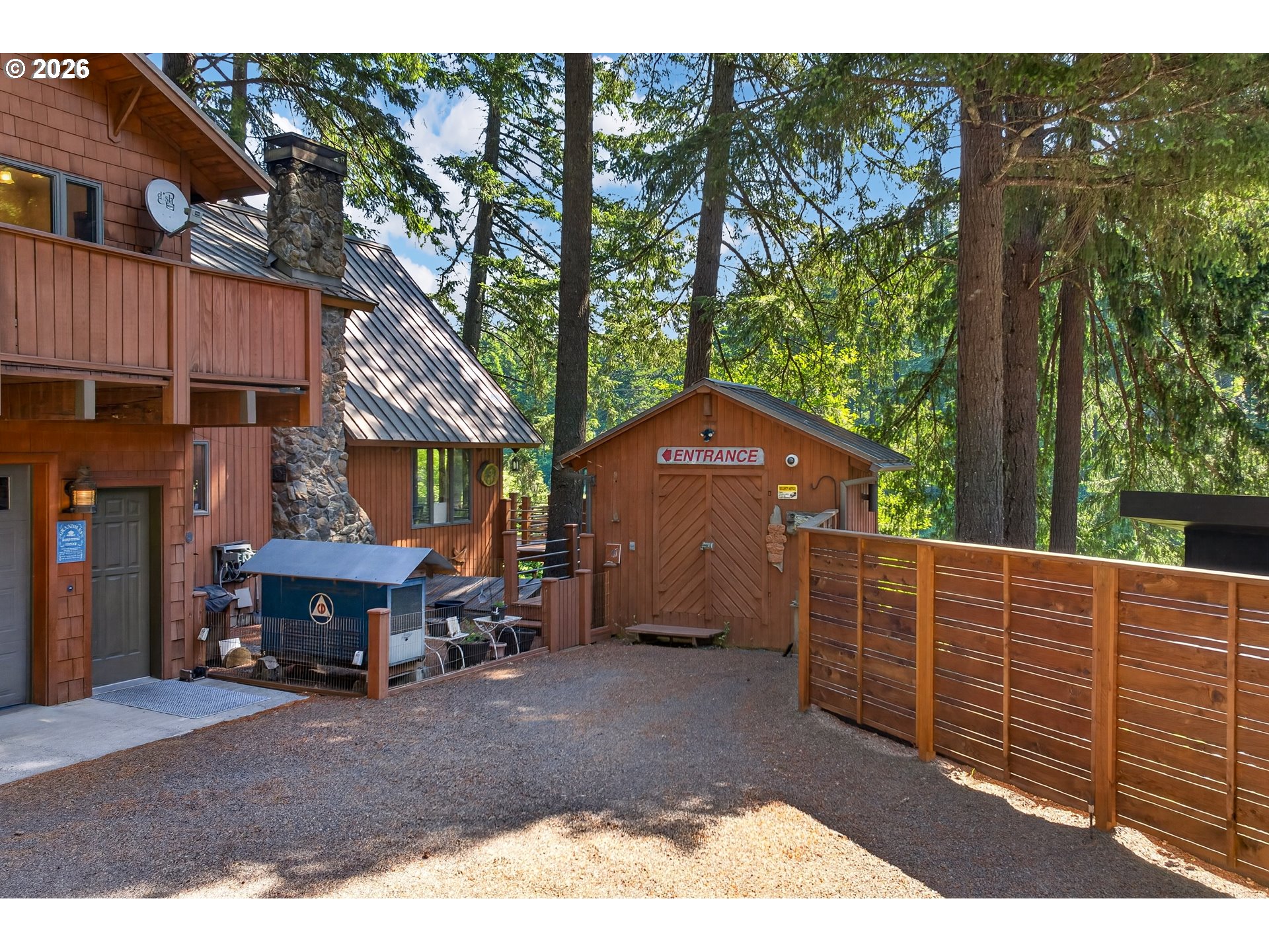 41 PRIVATE LAKE RD