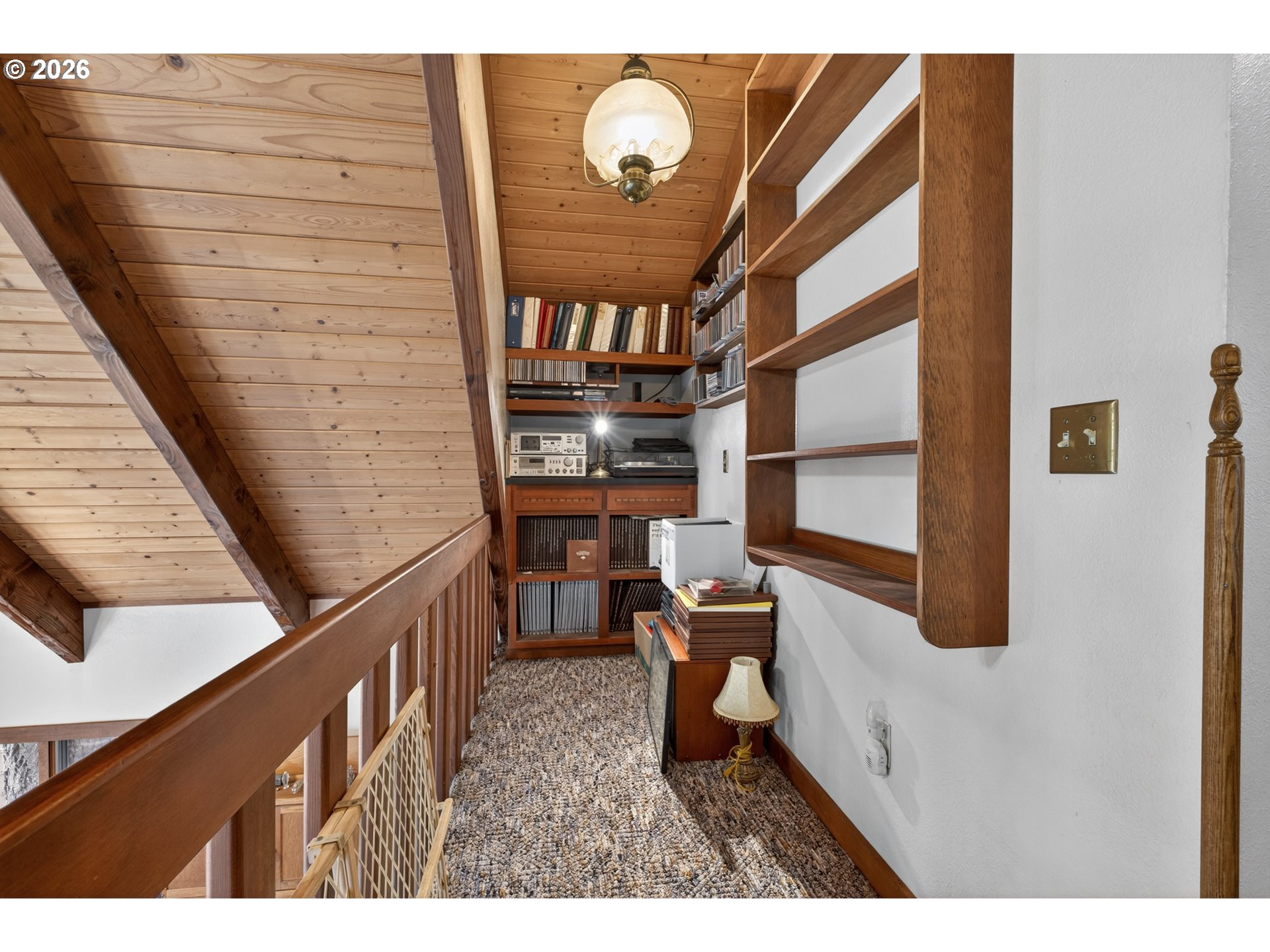 41 PRIVATE LAKE RD