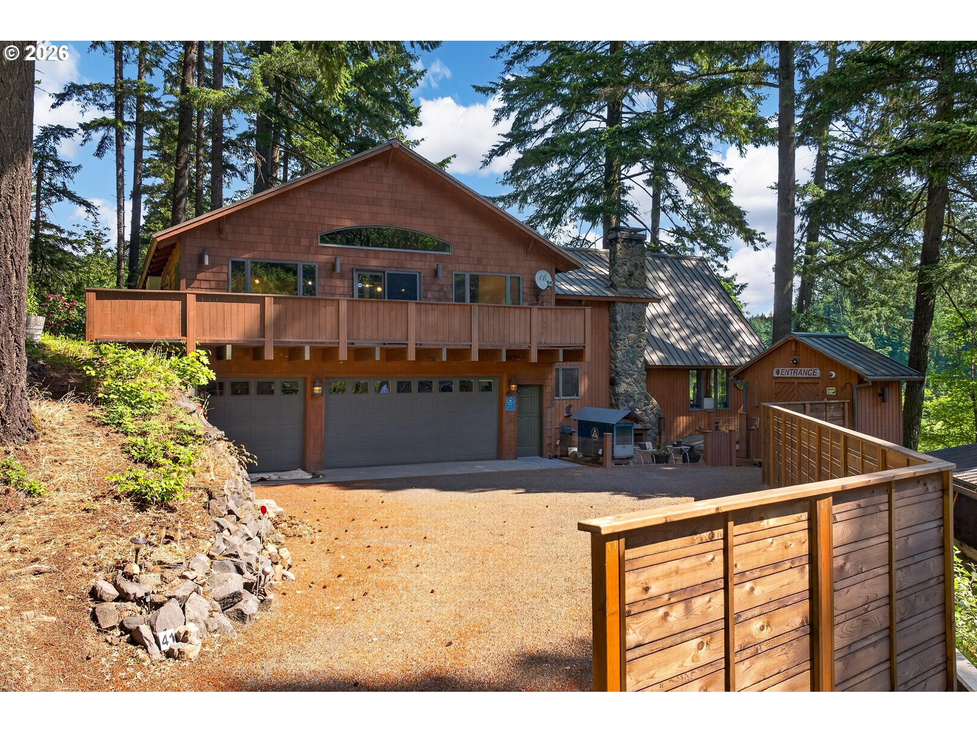 41 PRIVATE LAKE RD