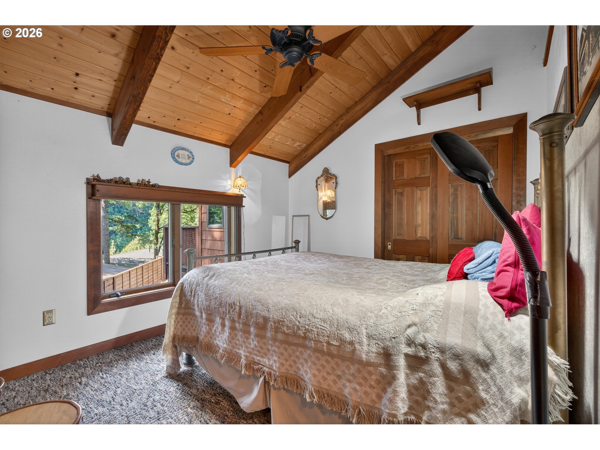 41 PRIVATE LAKE RD
